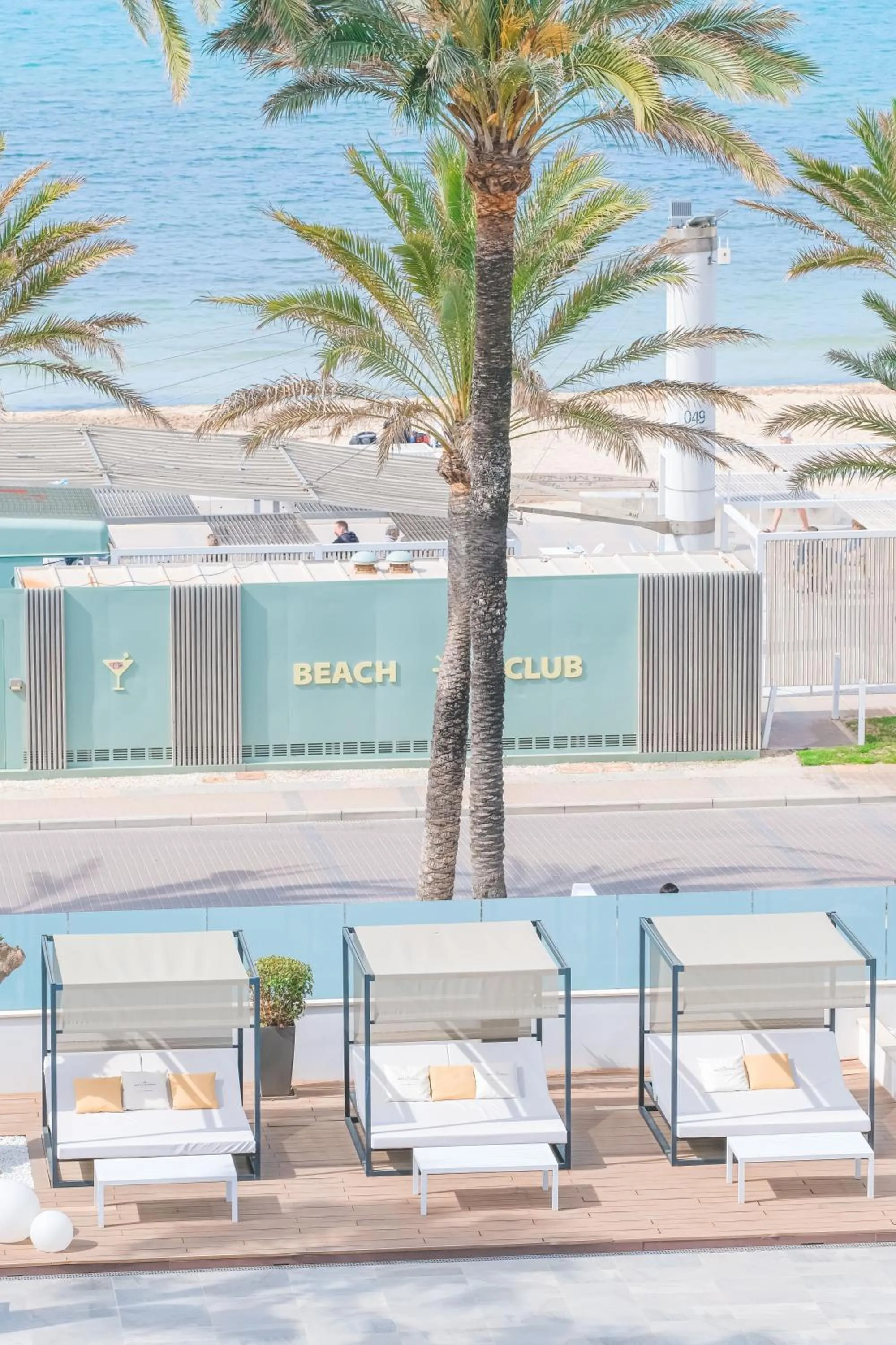 Day in Hotel Playa Golf - Adults Only