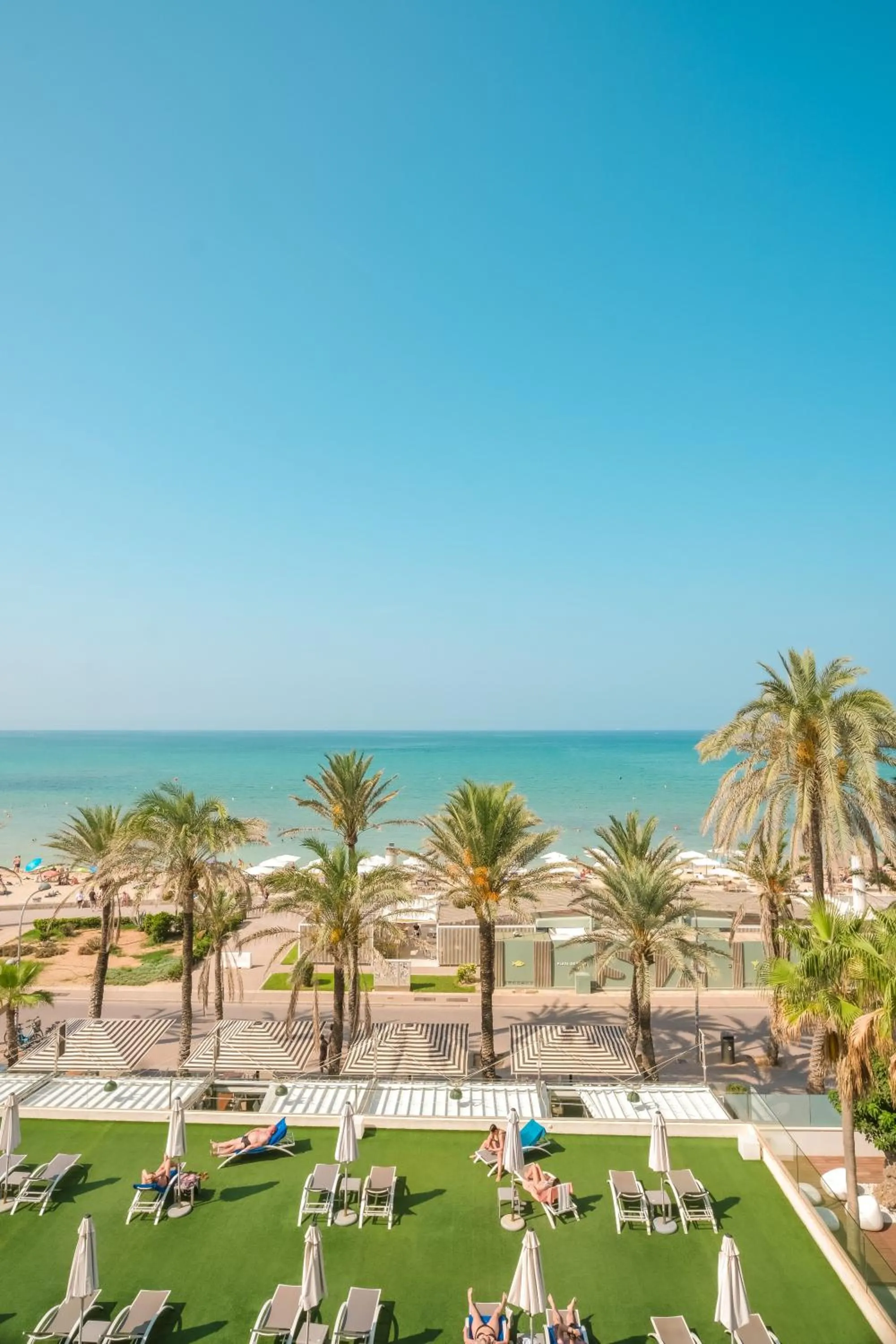 Day in Hotel Playa Golf - Adults Only