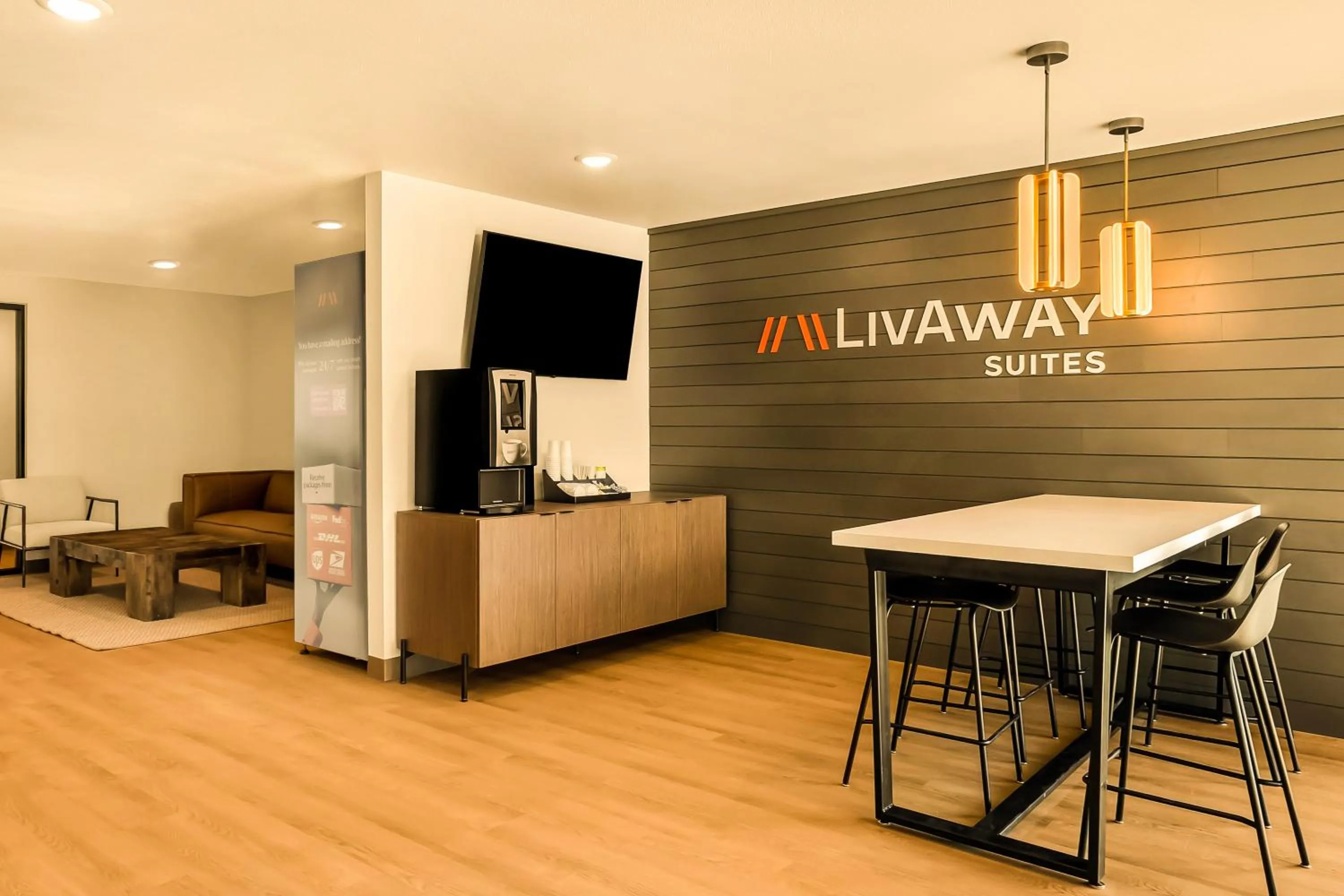 LivAway Suites Seattle- Renton