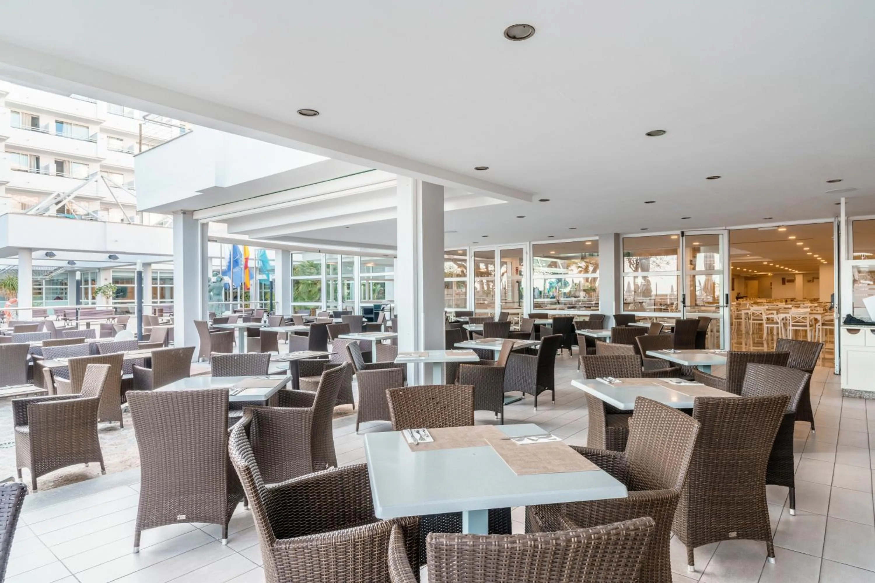 Restaurant/places to eat in Alua Gran Camp de Mar