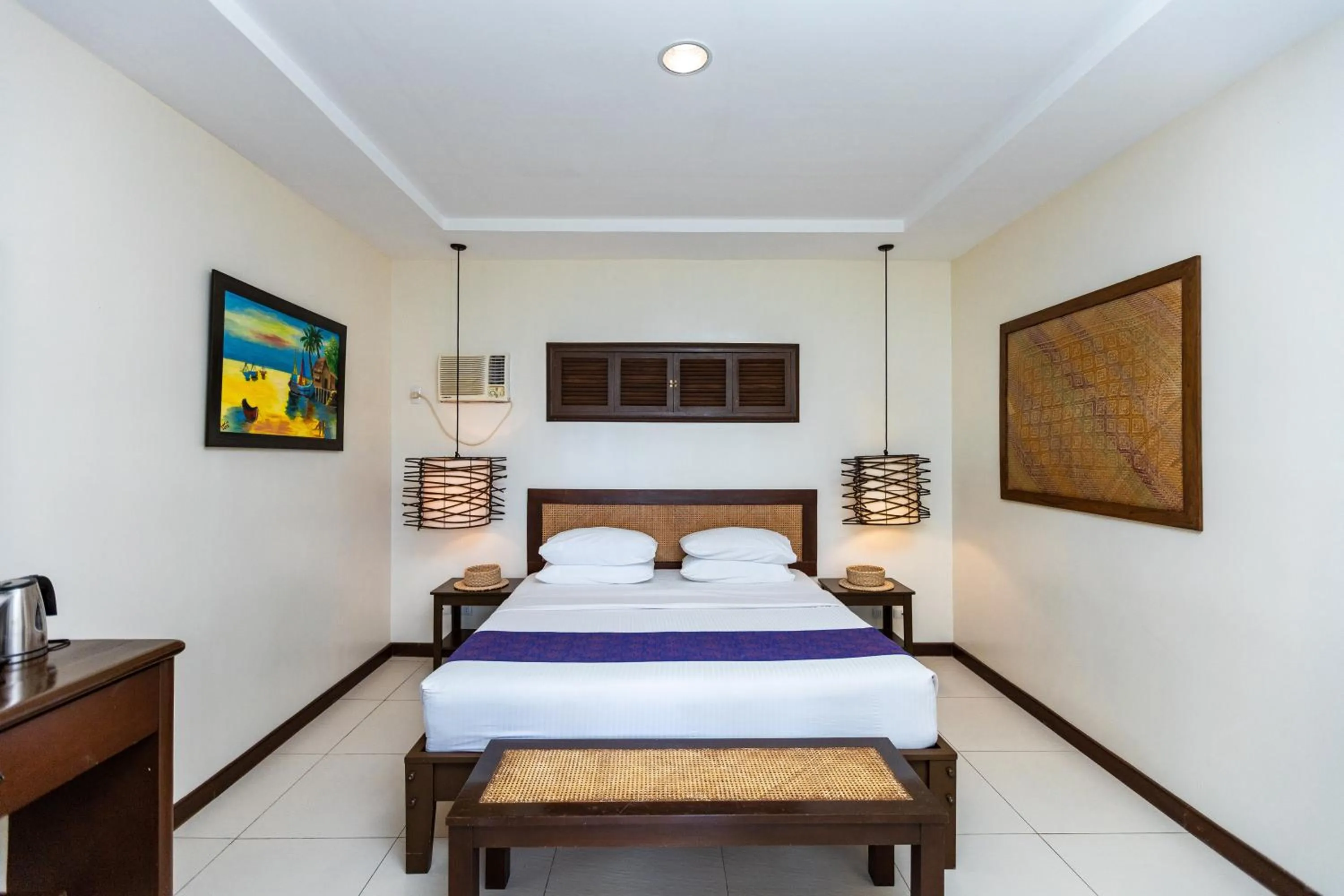 Bedroom, Bed in Azure Dive Resort