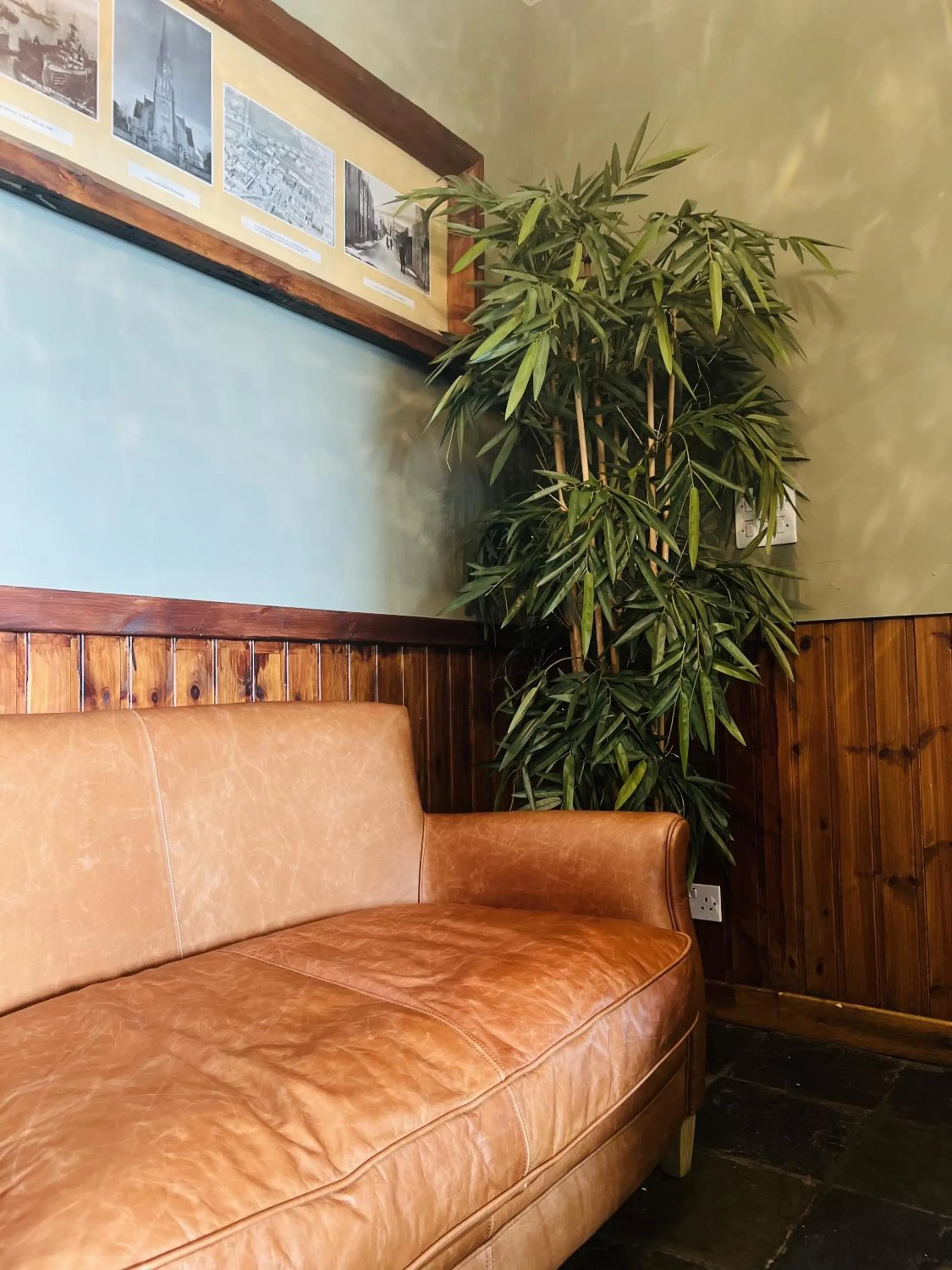 Lobby or reception in Tuckers Inn