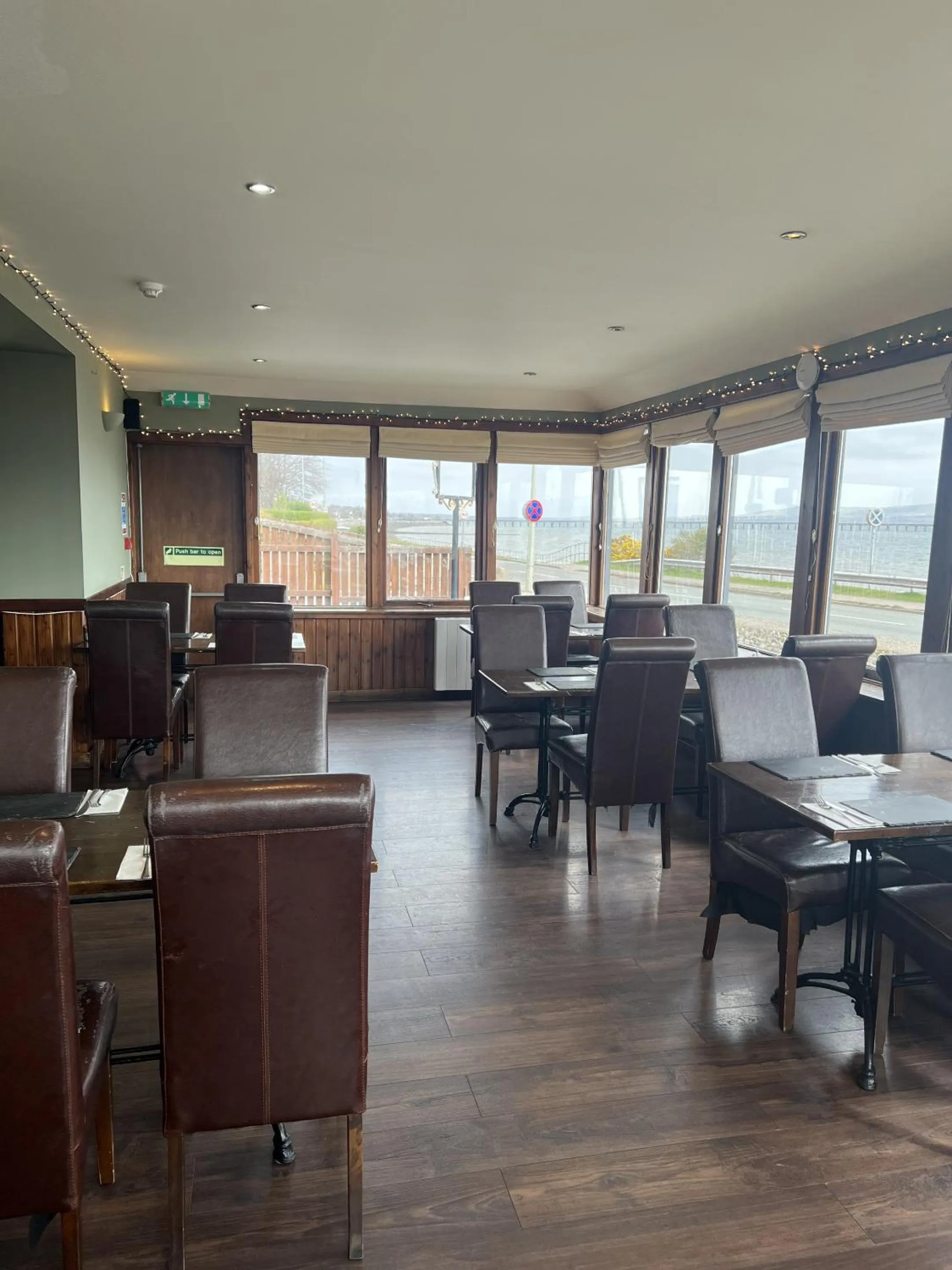 Dining area in Tuckers Inn