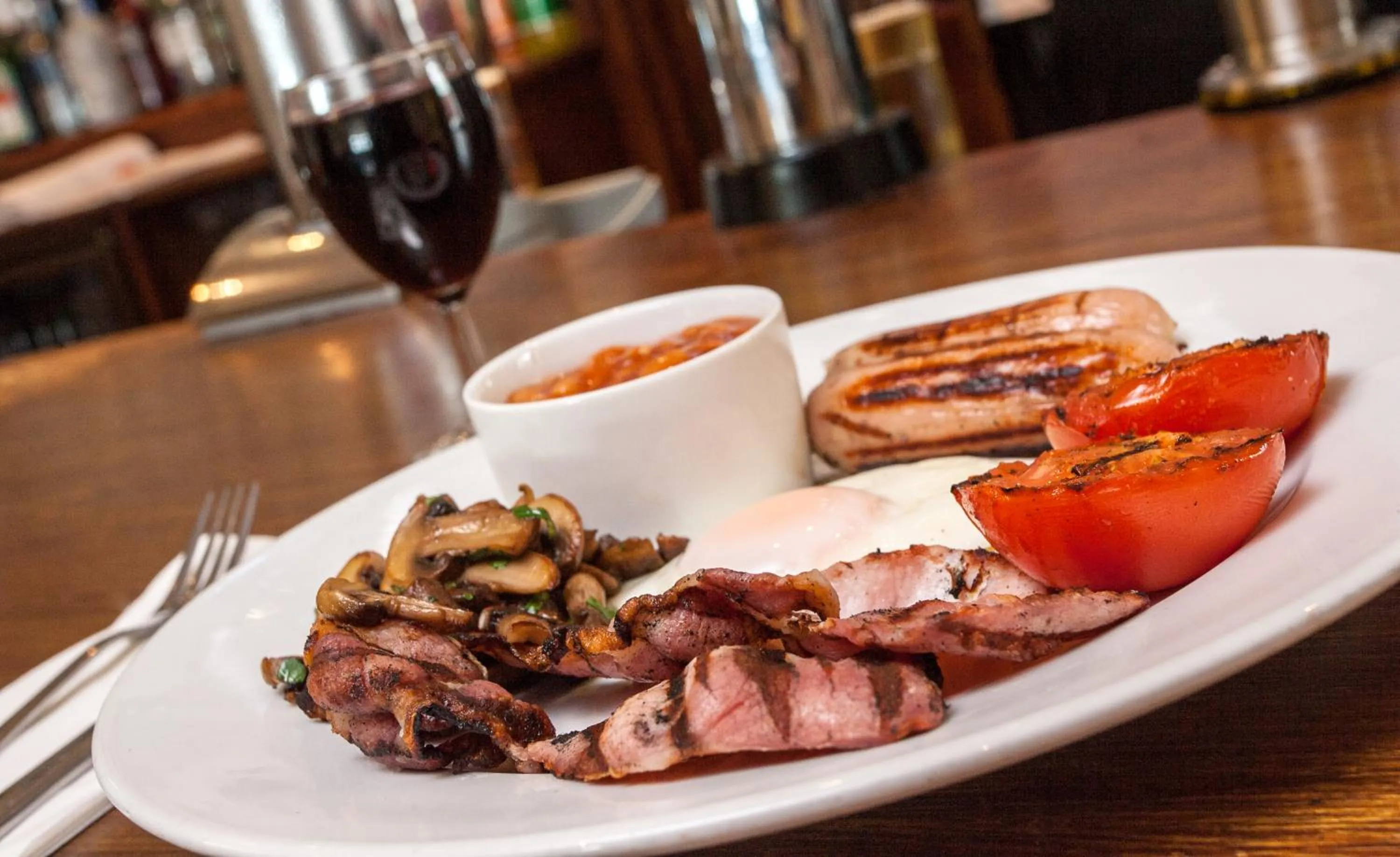 Food and drinks in Tuckers Inn