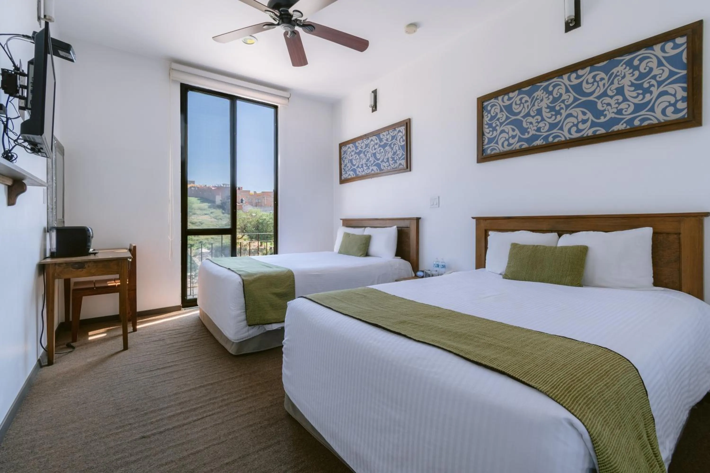 Photo of the whole room, Bed in Hotel La Estación