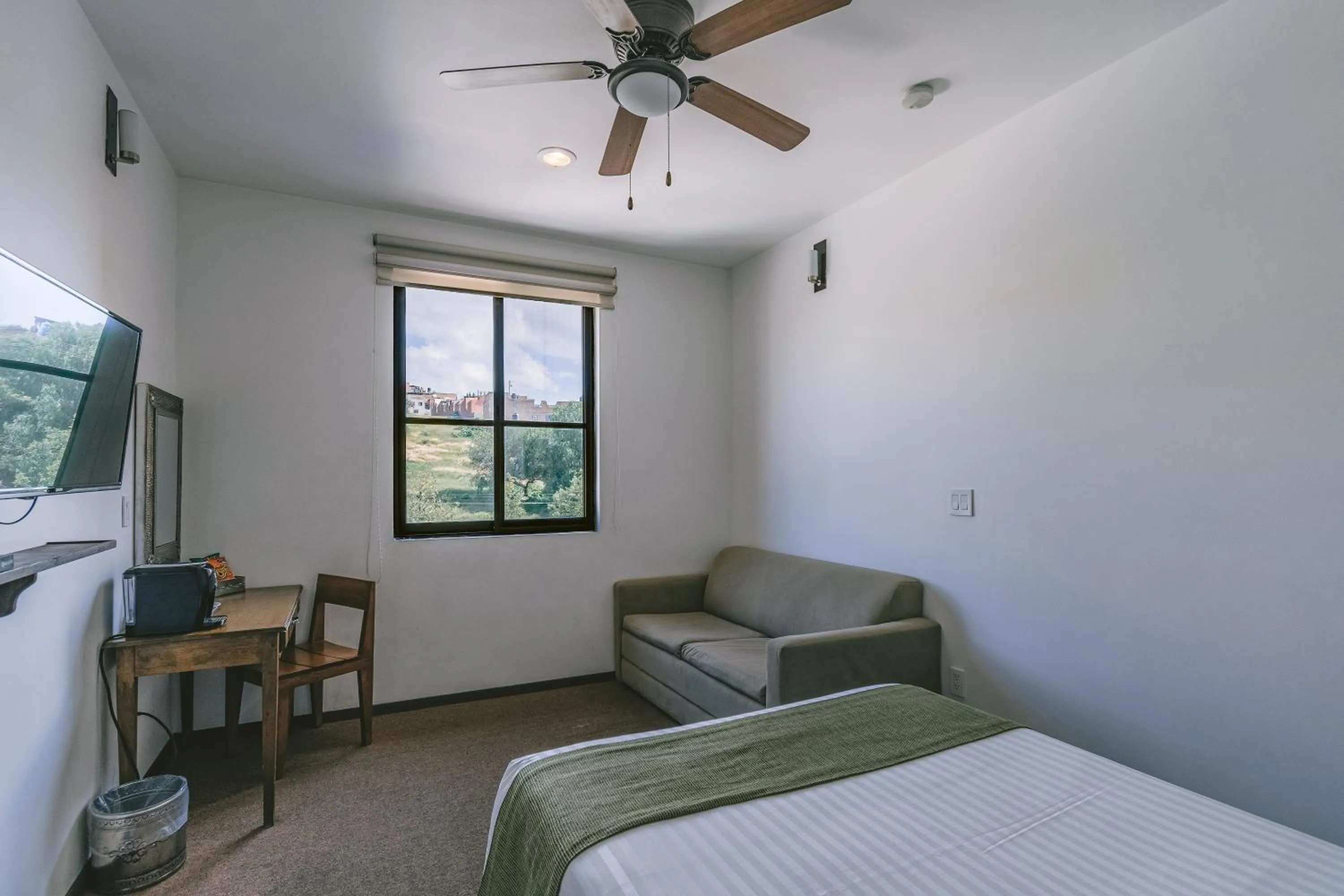 Photo of the whole room, Bed in Hotel La Estación