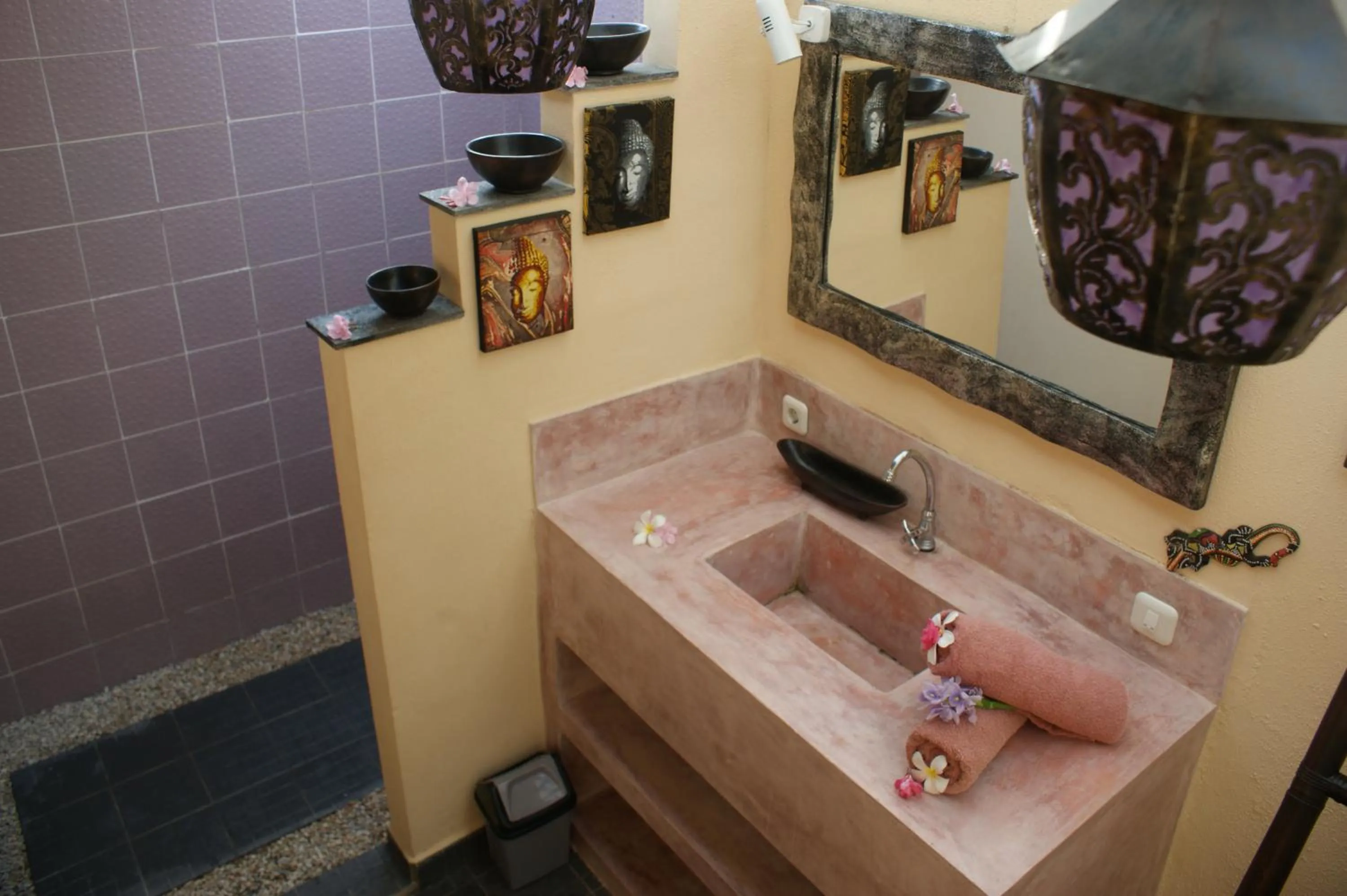 Bathroom in Villa Anjing 2