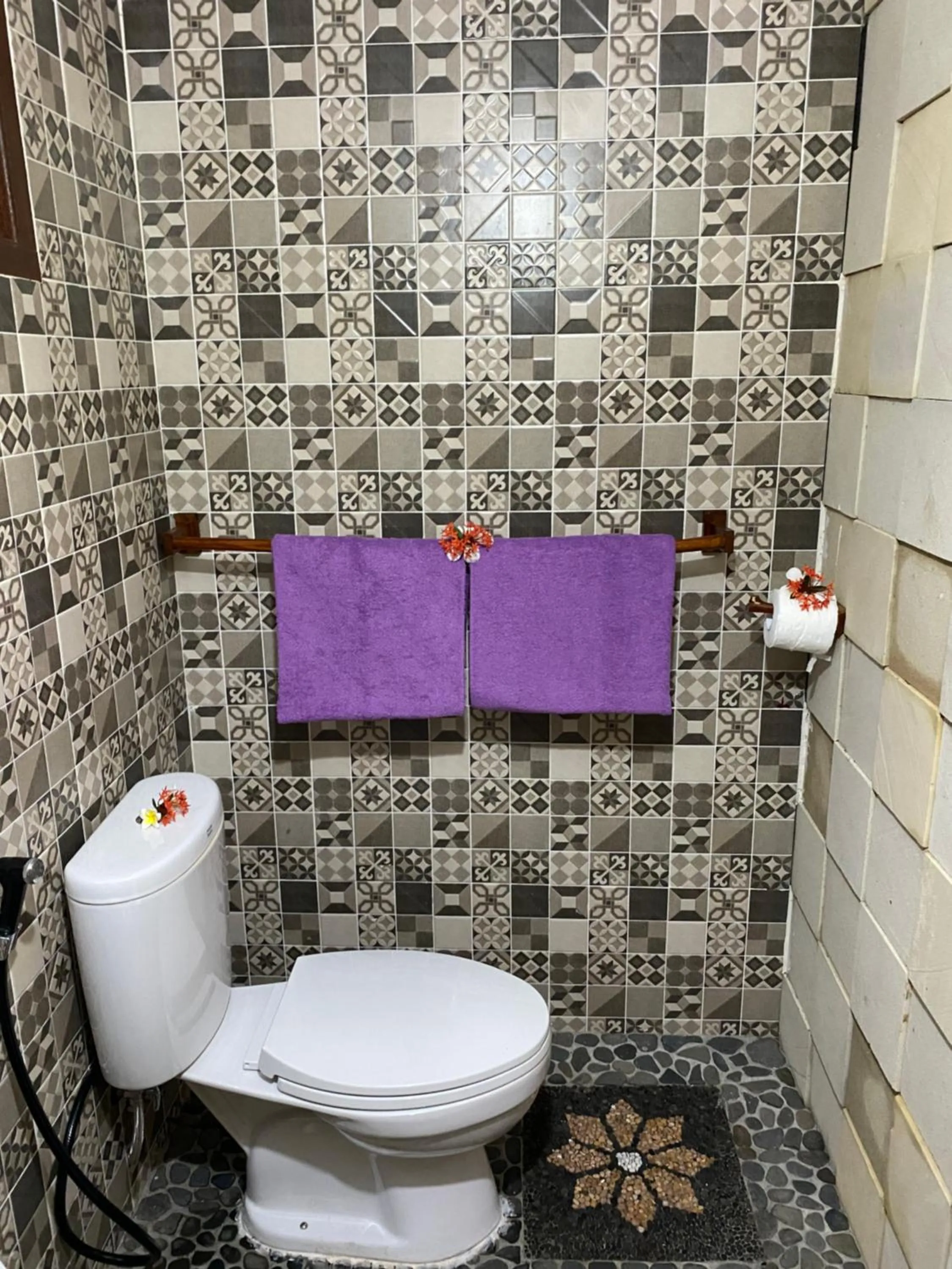 Toilet in Villa Anjing 2