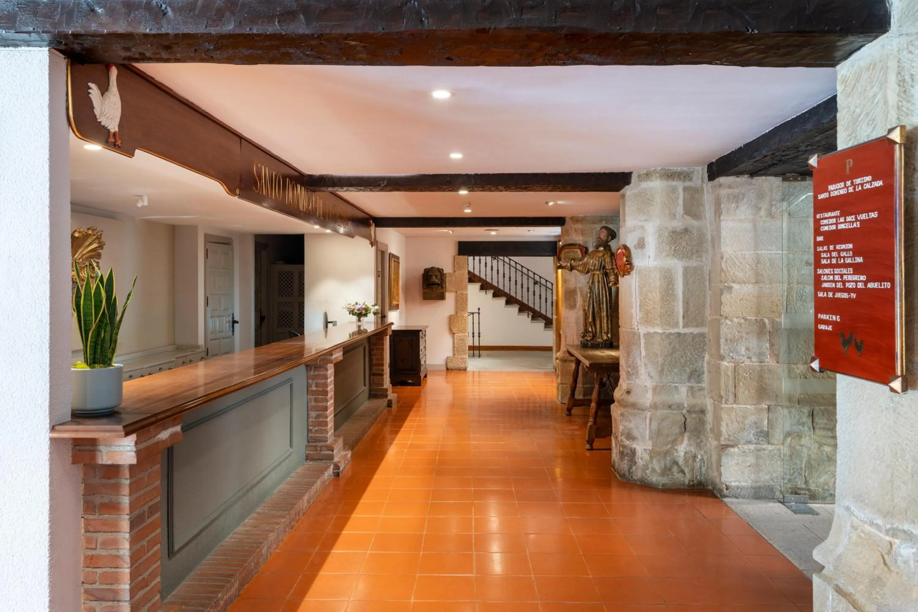 Lobby or reception in Parador de Santo Domingo de la Calzada