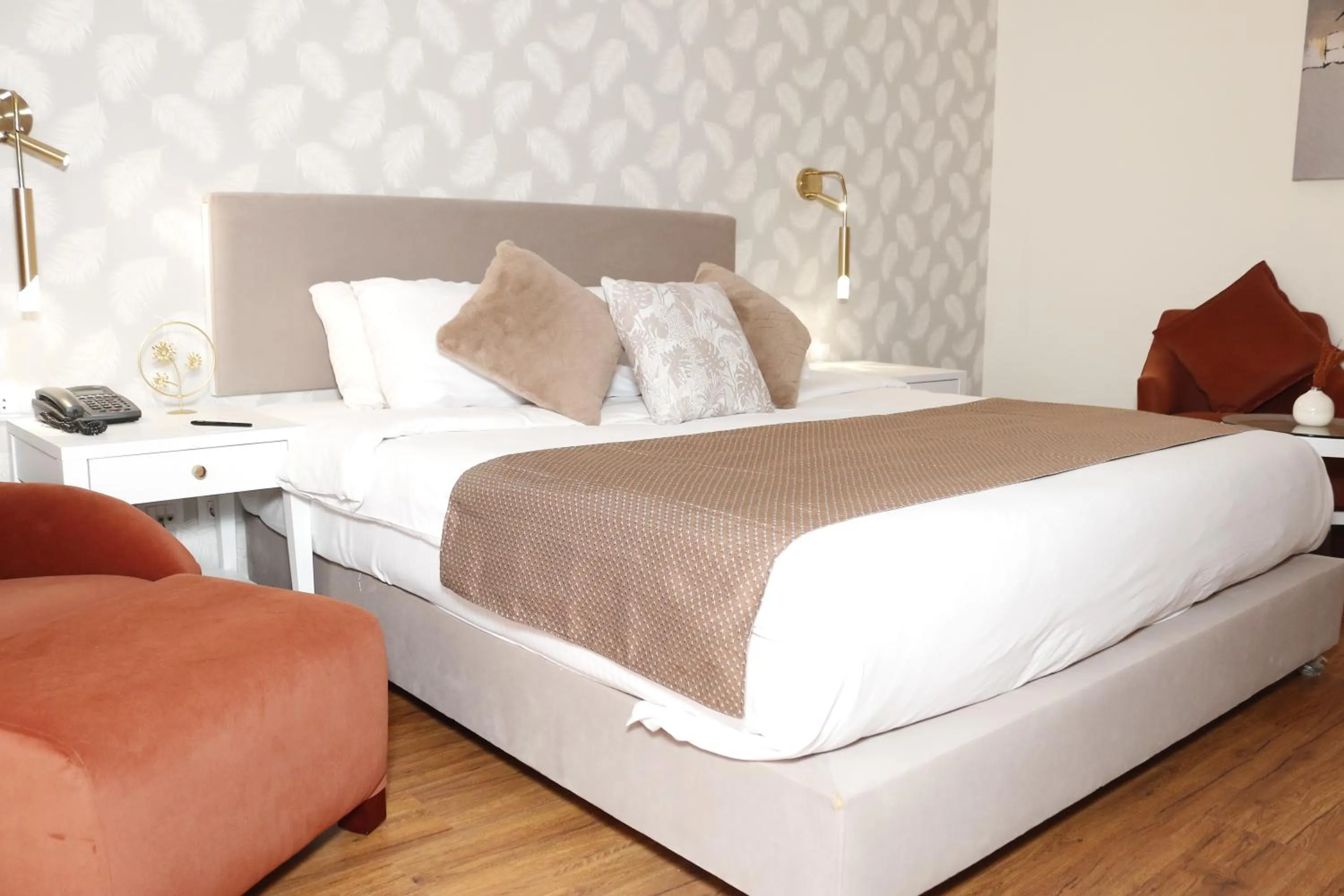 Bedroom, Bed in Tolip Family Park Hotel