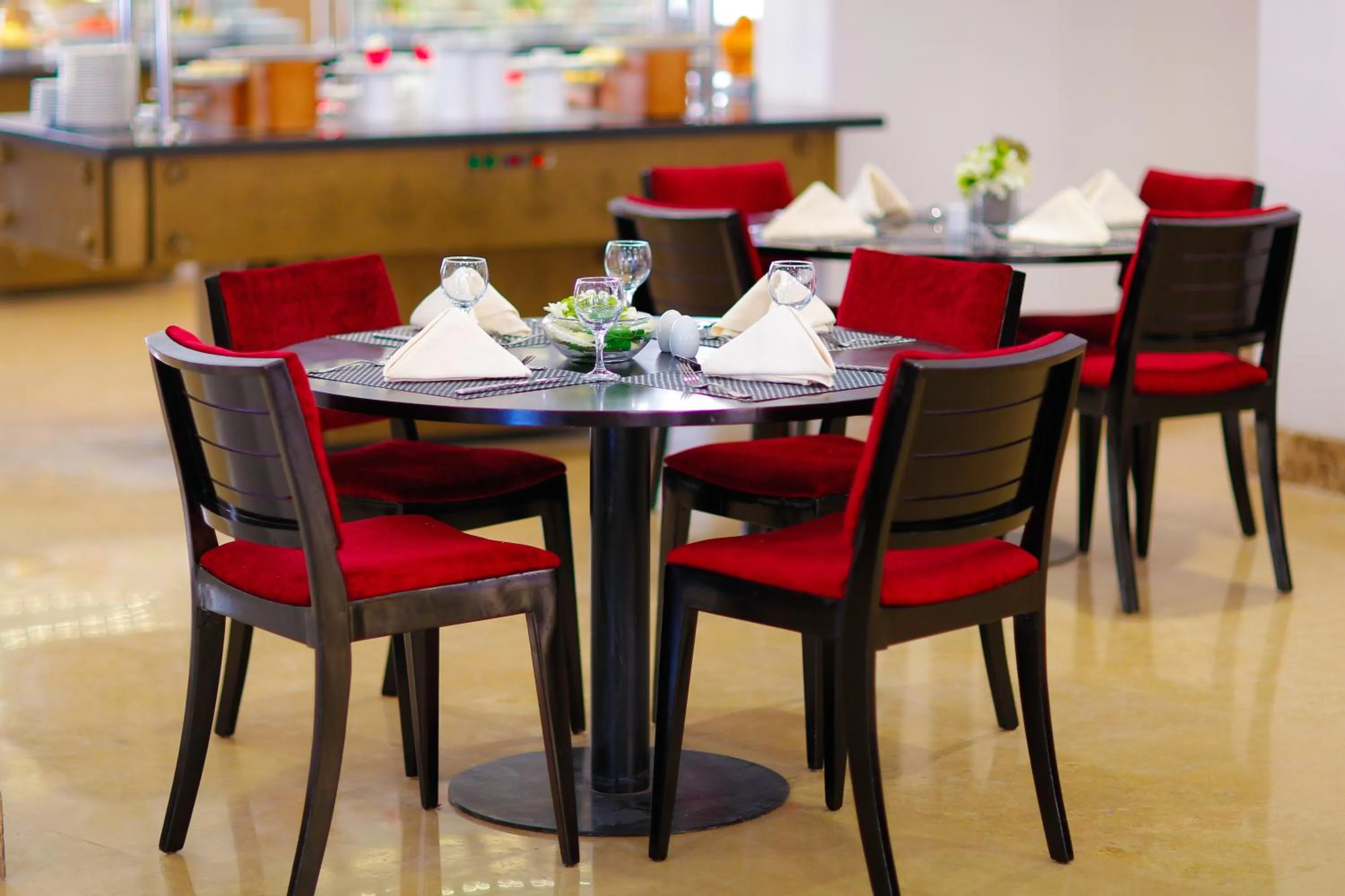 Restaurant/places to eat in Tolip Family Park Hotel