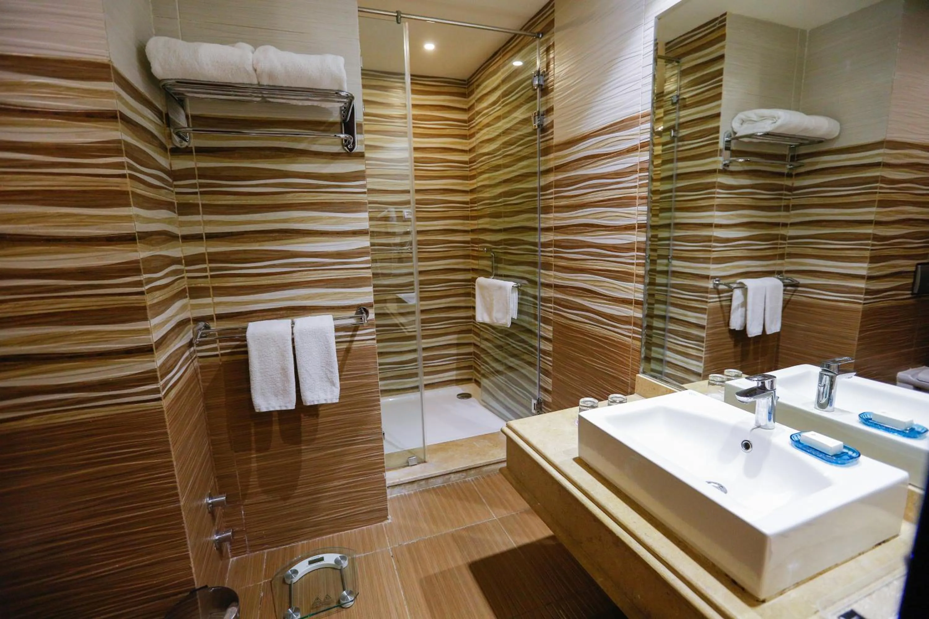 Bathroom in Tolip Family Park Hotel