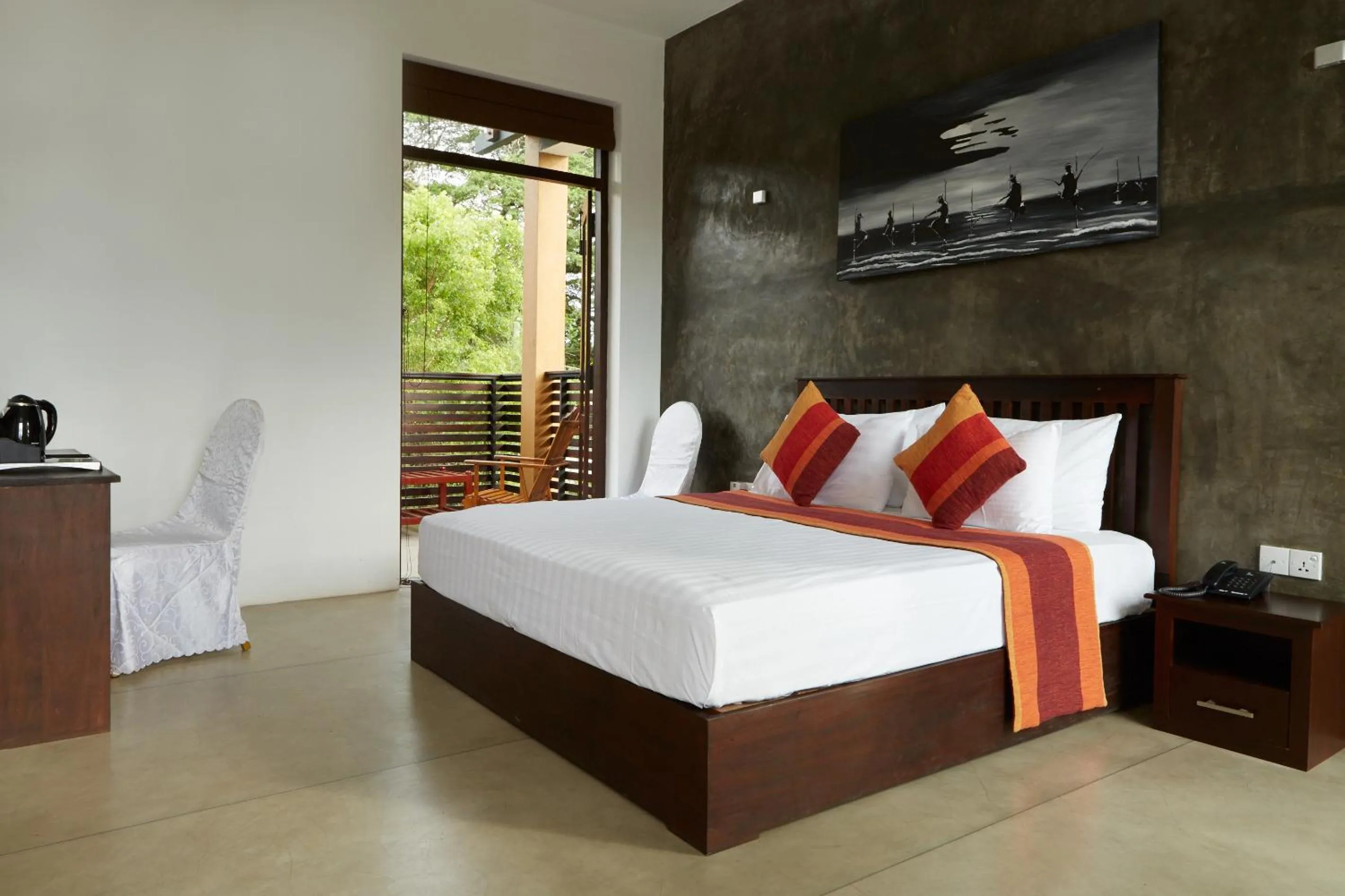 Photo of the whole room, Bed in Olanro Hotel Negombo