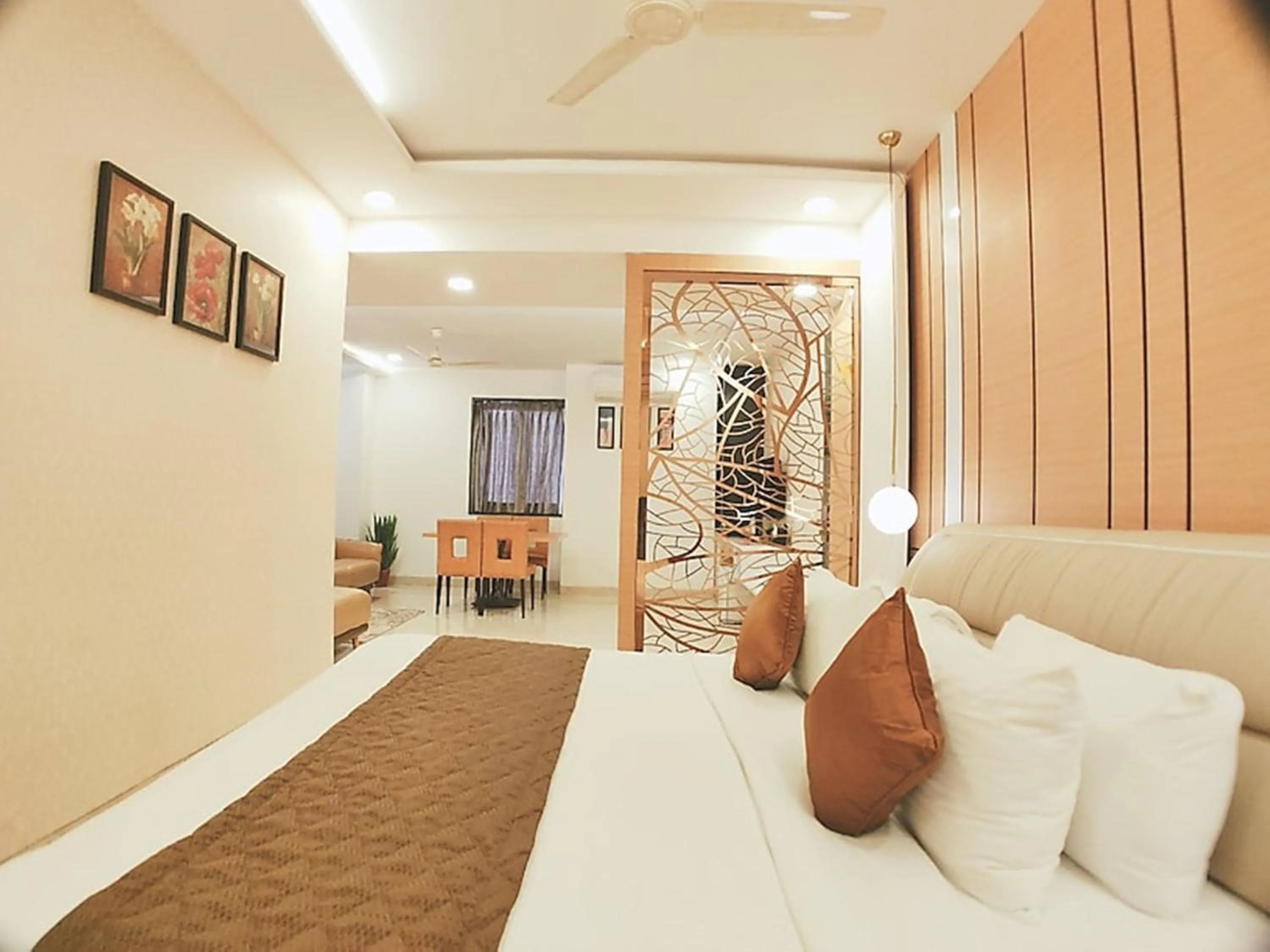 Bed in TGI Insignia Bhopal