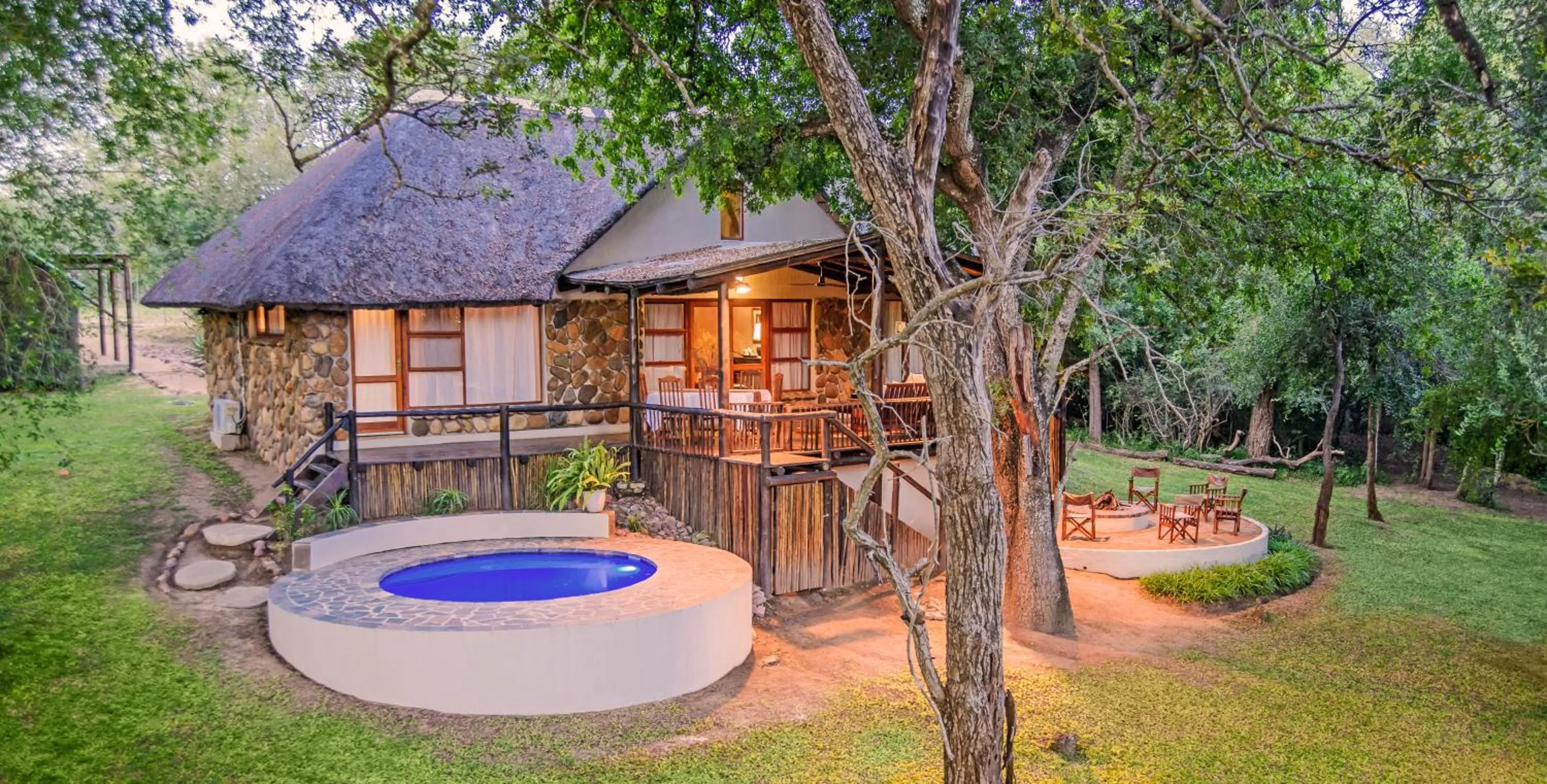 Two-Bedroom Bungalow in Karongwe - Kuname Safari Lodge