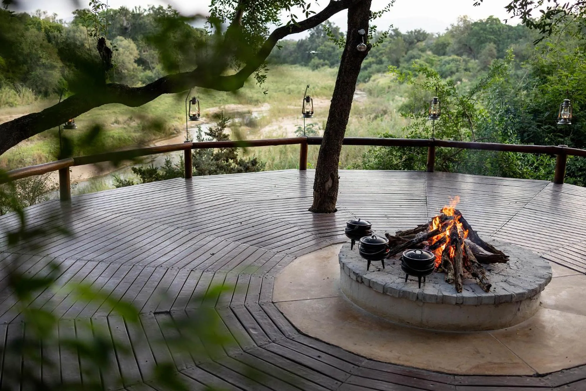 Property building in Karongwe - Kuname Safari Lodge