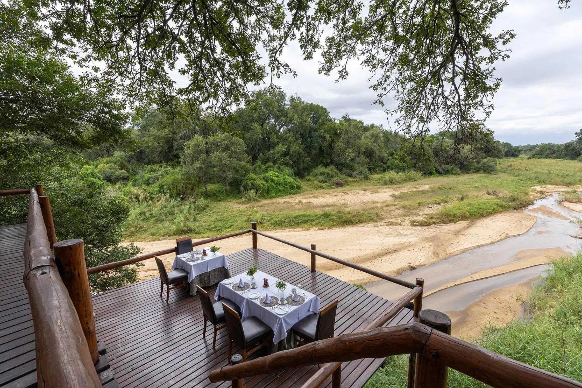 Dining area in Karongwe - Kuname Safari Lodge