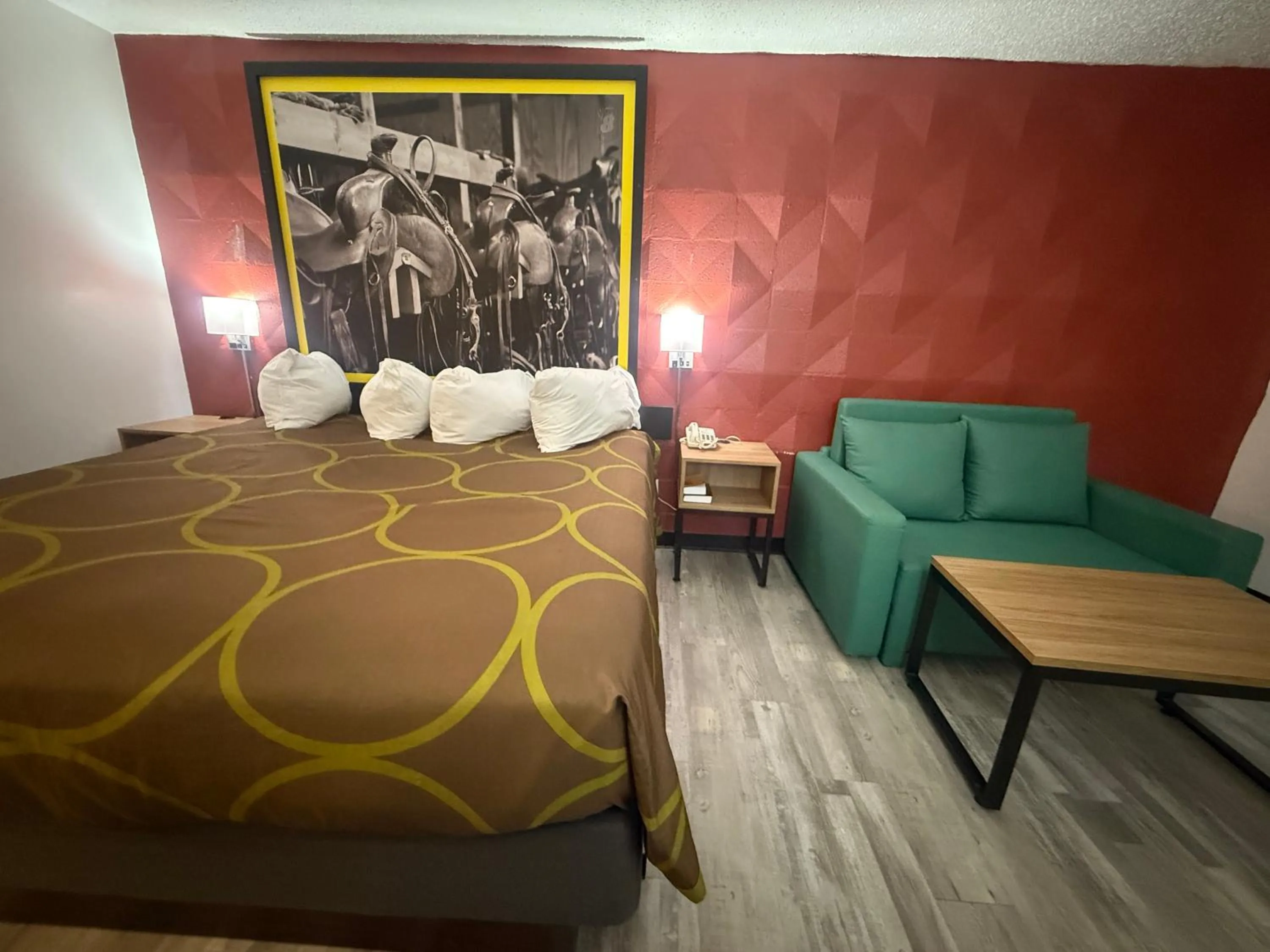 Bed in Super 8 by Wyndham Newcastle