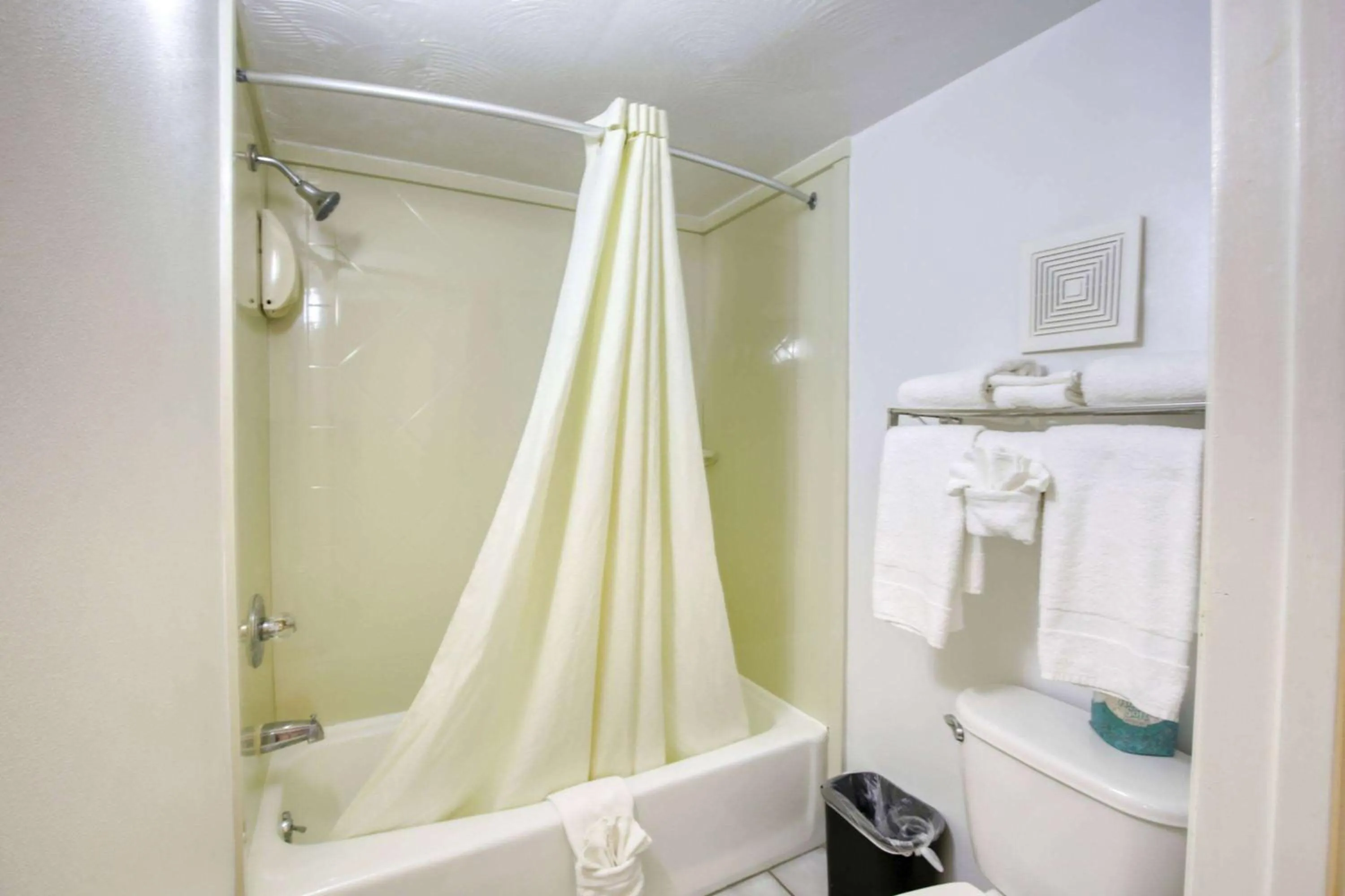 Shower in Super 8 by Wyndham Newcastle