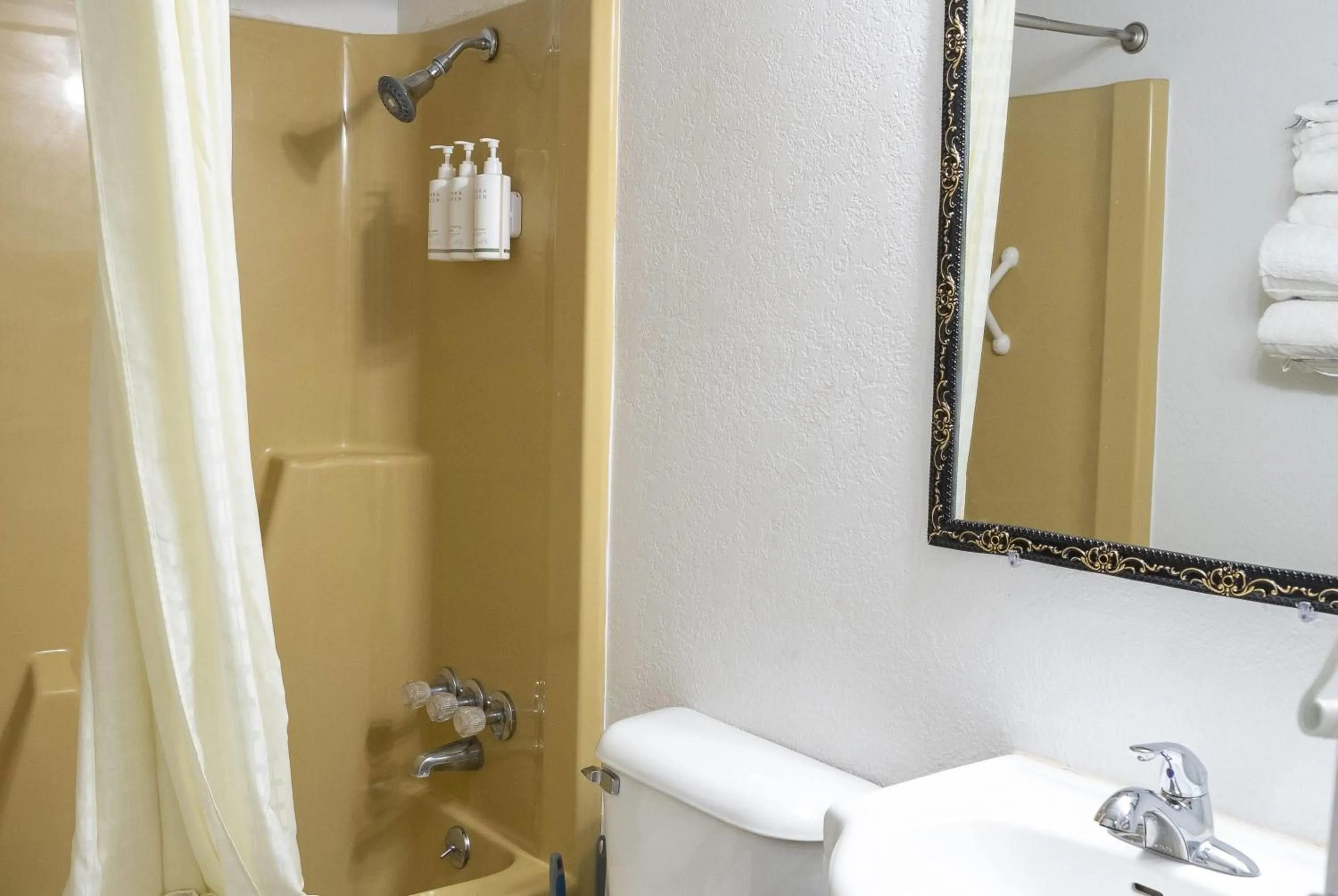 Bathroom in Super 8 by Wyndham Newcastle