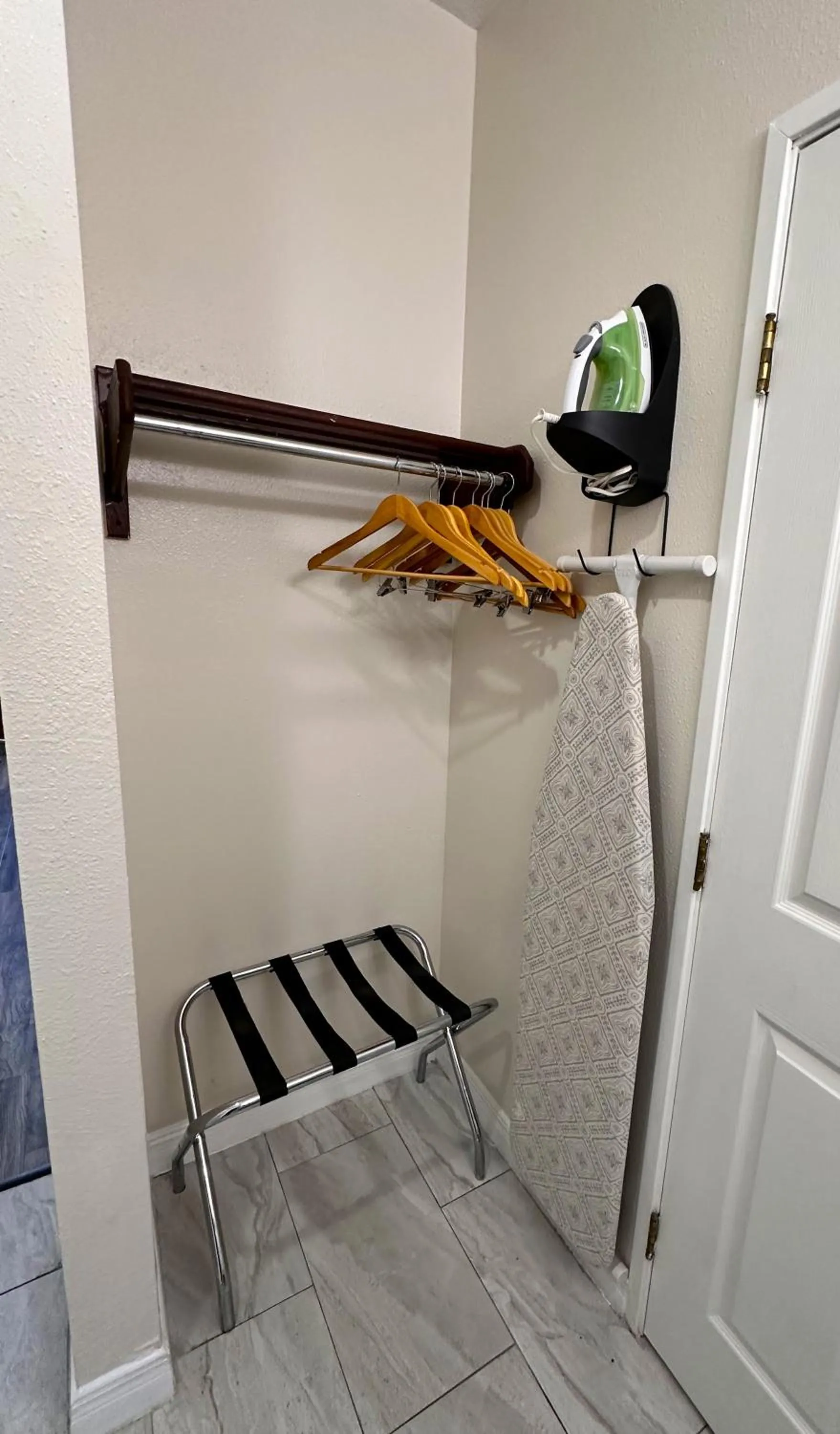 furniture in Americas Hotel - El Paso Airport / Medical Center