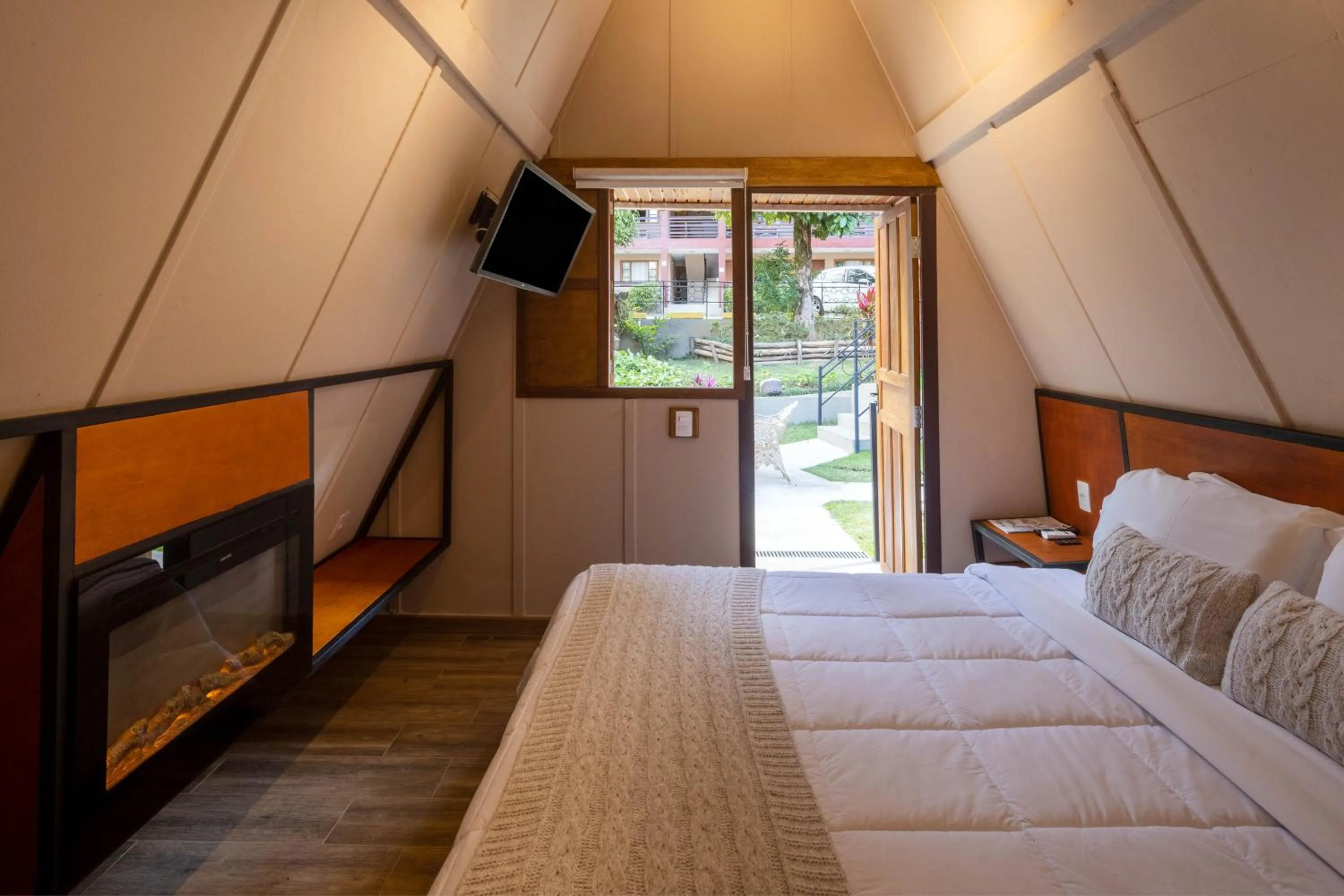 Bed in Hotel Fazenda Vilarejo All Inclusive