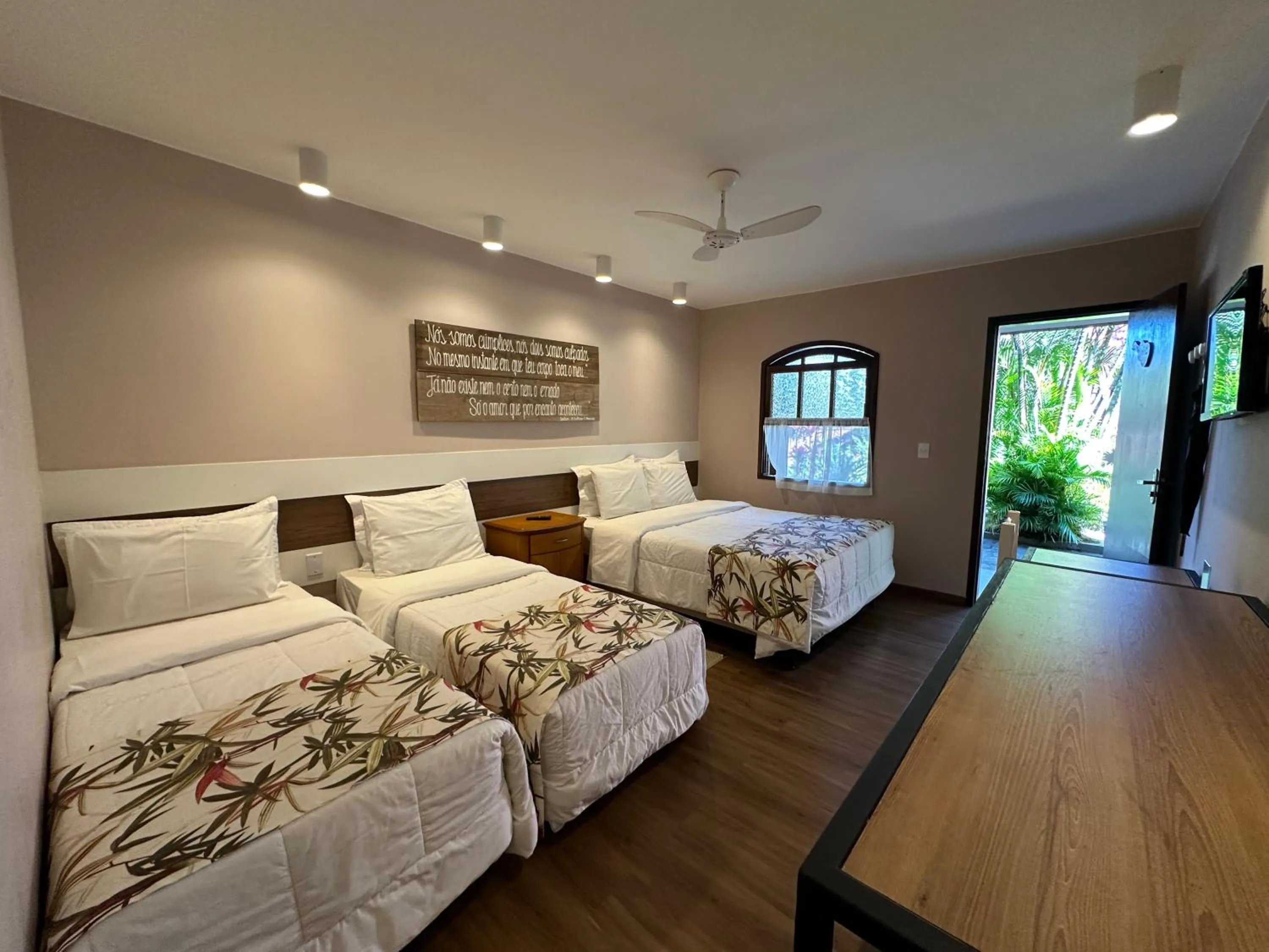 Bed in Hotel Fazenda Vilarejo All Inclusive