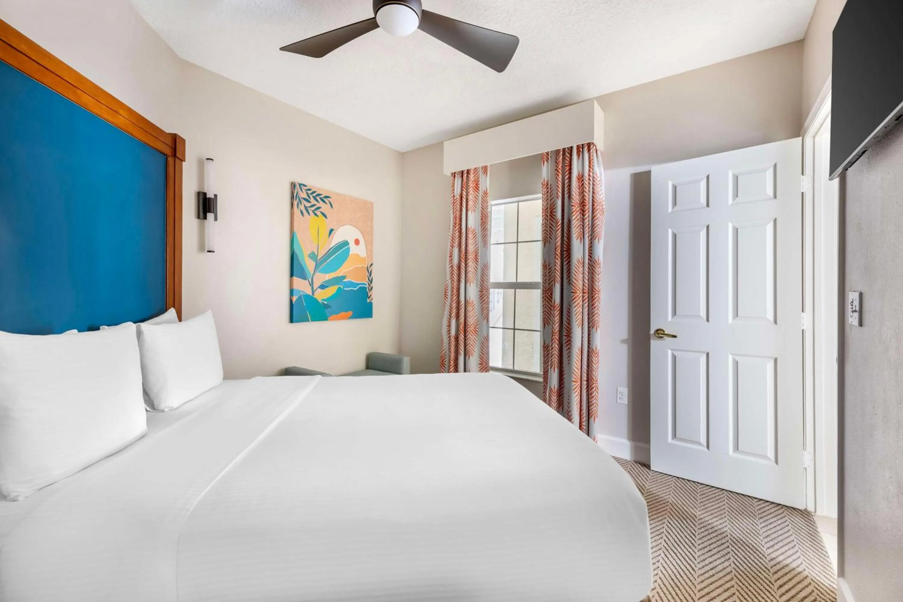 Bed in Hilton Vacation Club Cypress Pointe Orlando