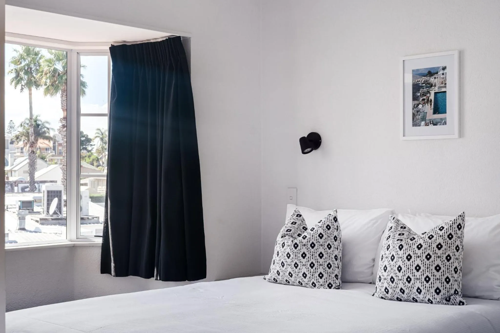 Bed in The Mission Belle Motel