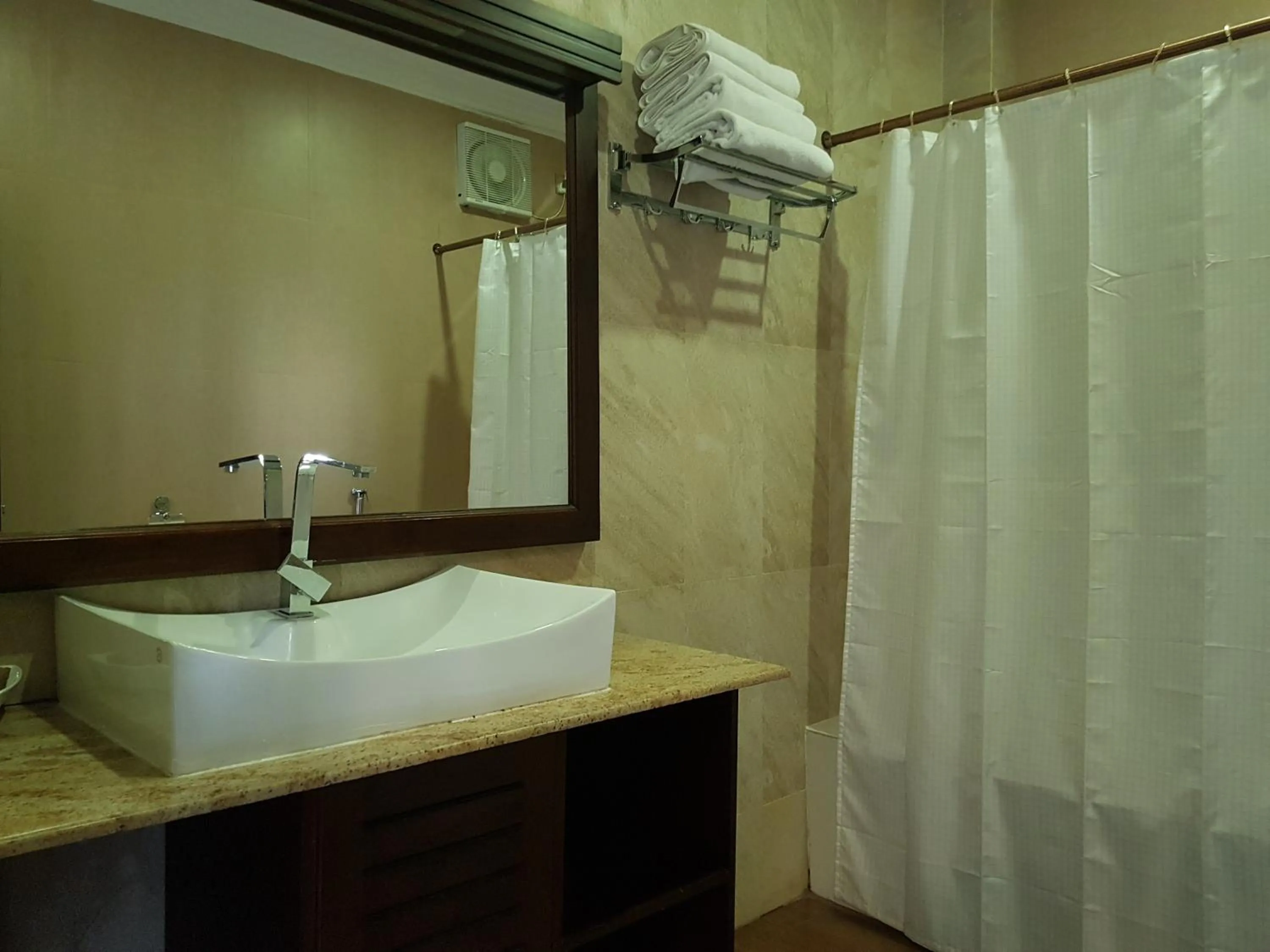 Bathroom in Galaxy City Hotel