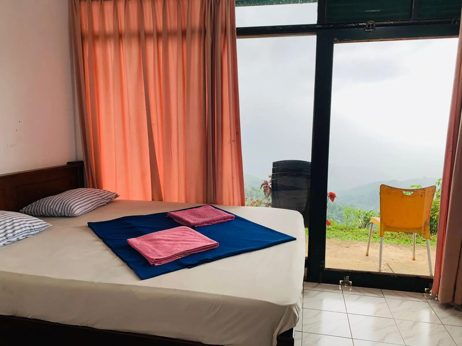 Bedroom, Bed in Green View Holiday Resort