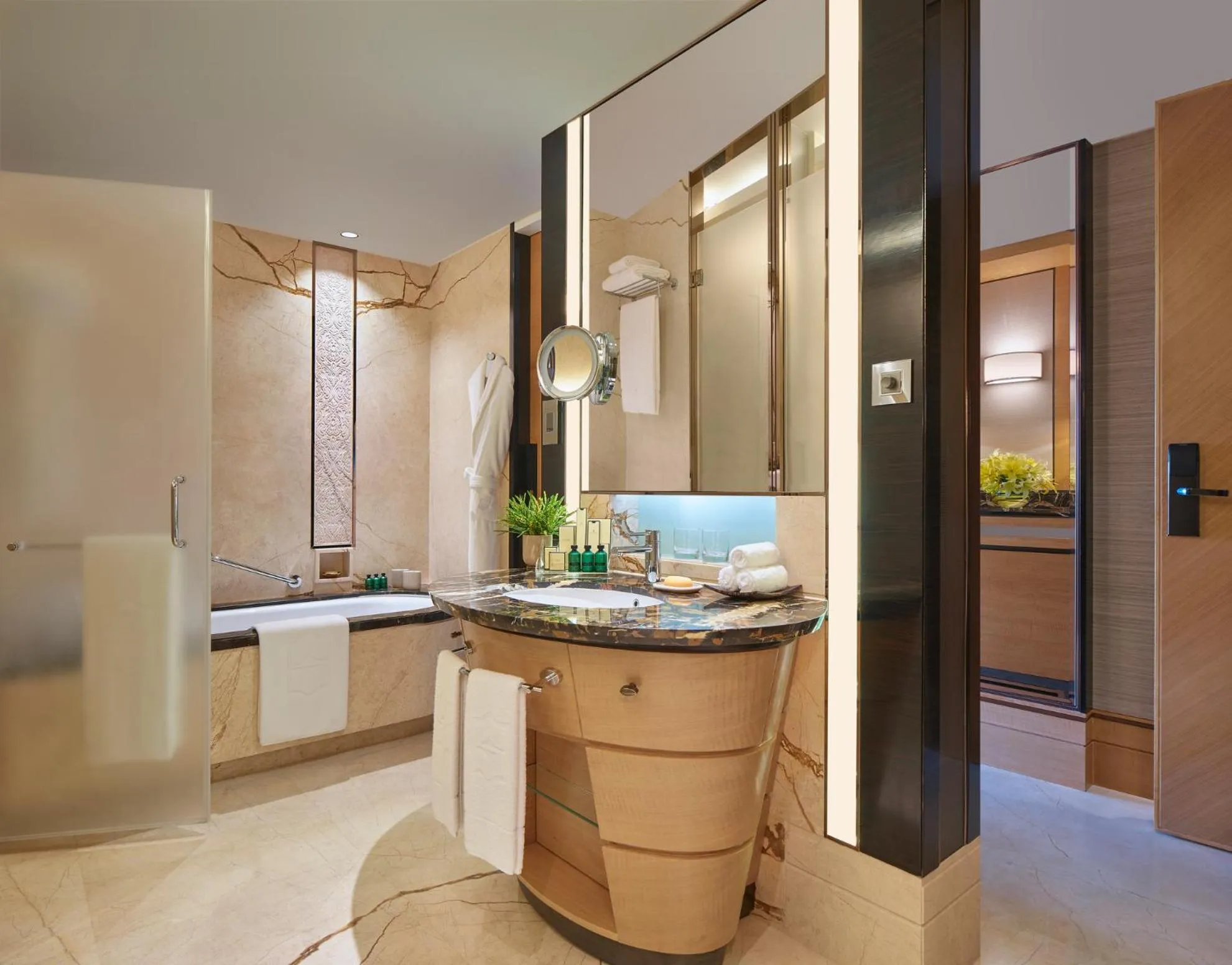 Bathroom in Shangri-La Bengaluru