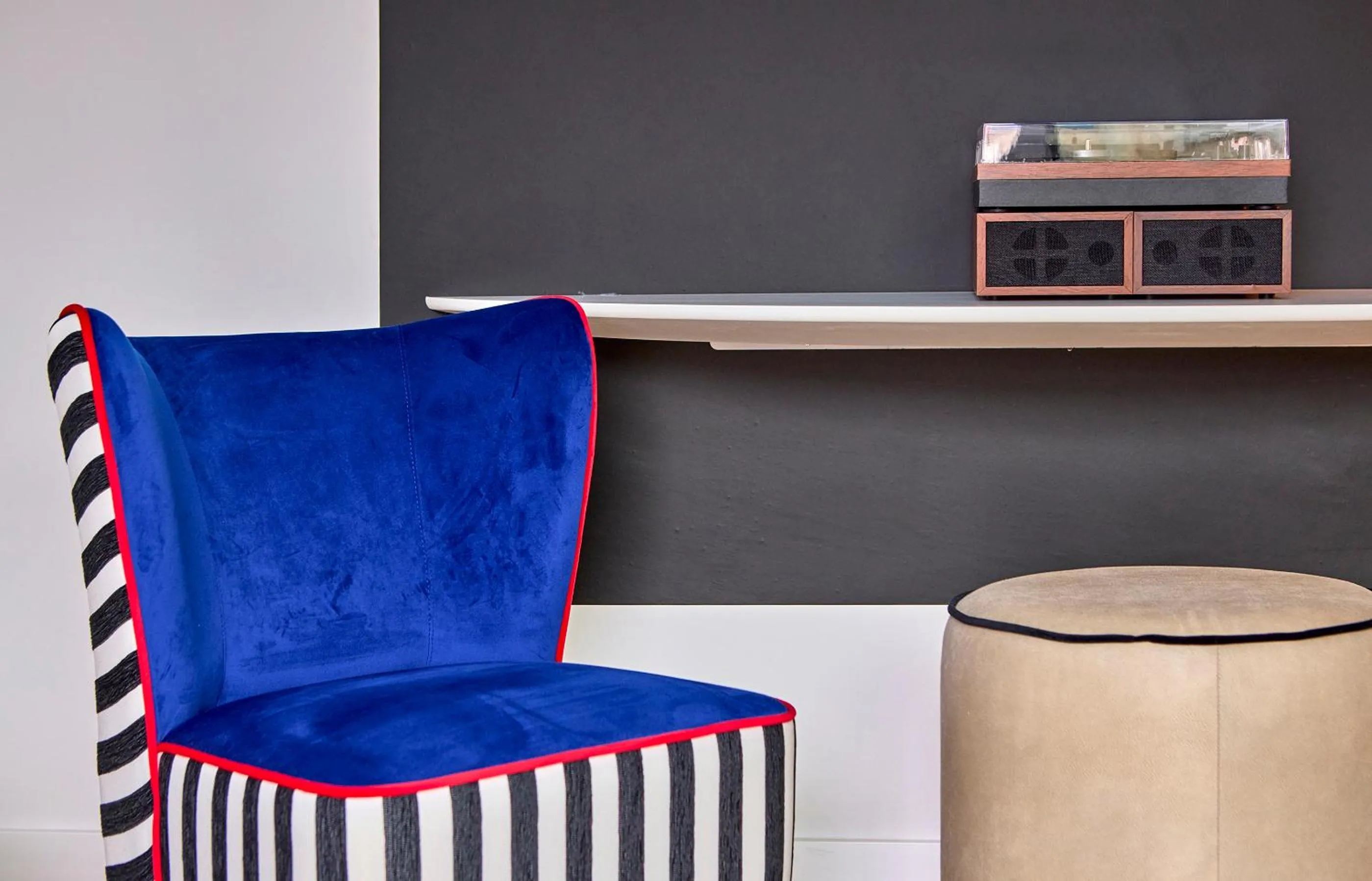 Decorative detail in Universal Hotel Neptuno - Adults Only