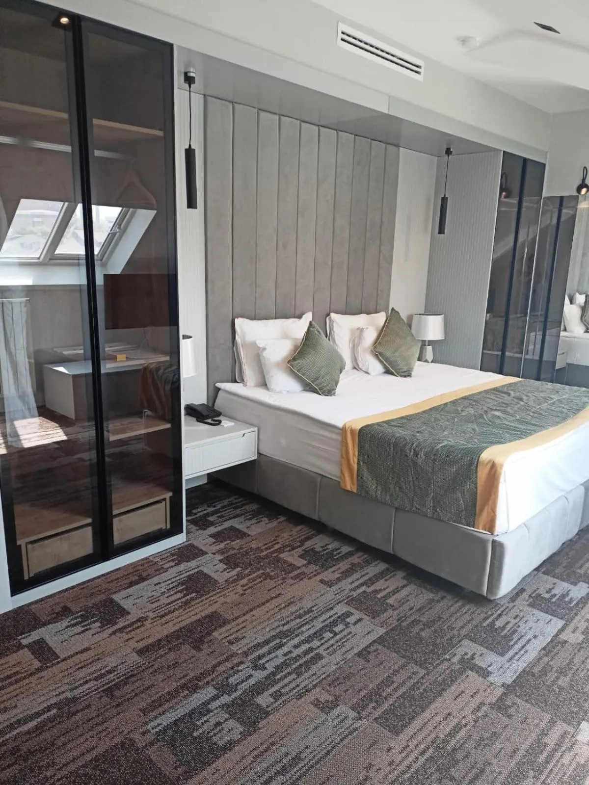 Bedroom, Bed in Empire Hotel İstanbul