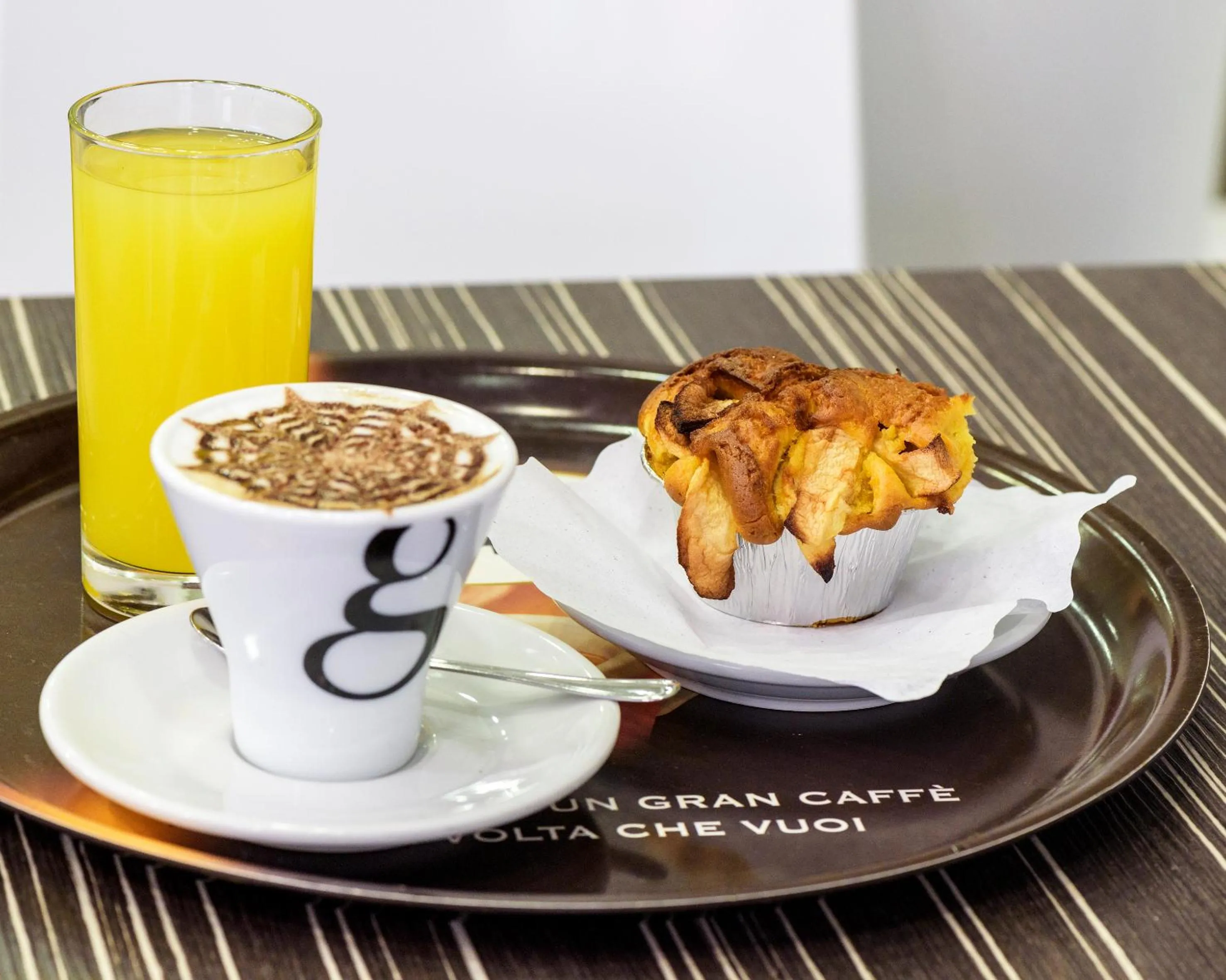 Continental breakfast in Vaticano Julia Guest House
