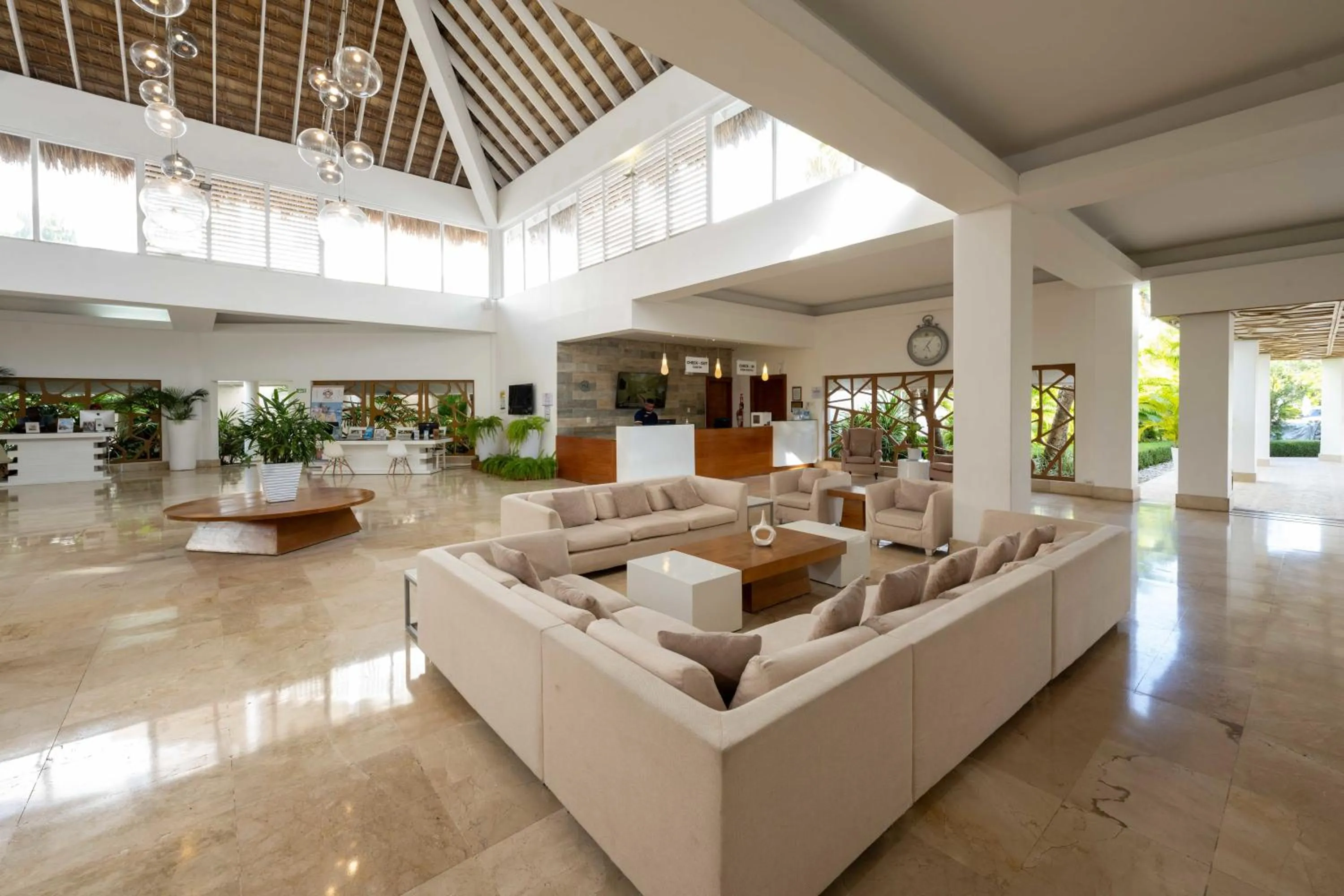 Property building in Viva Heavens by Wyndham, A Trademark All Inclusive