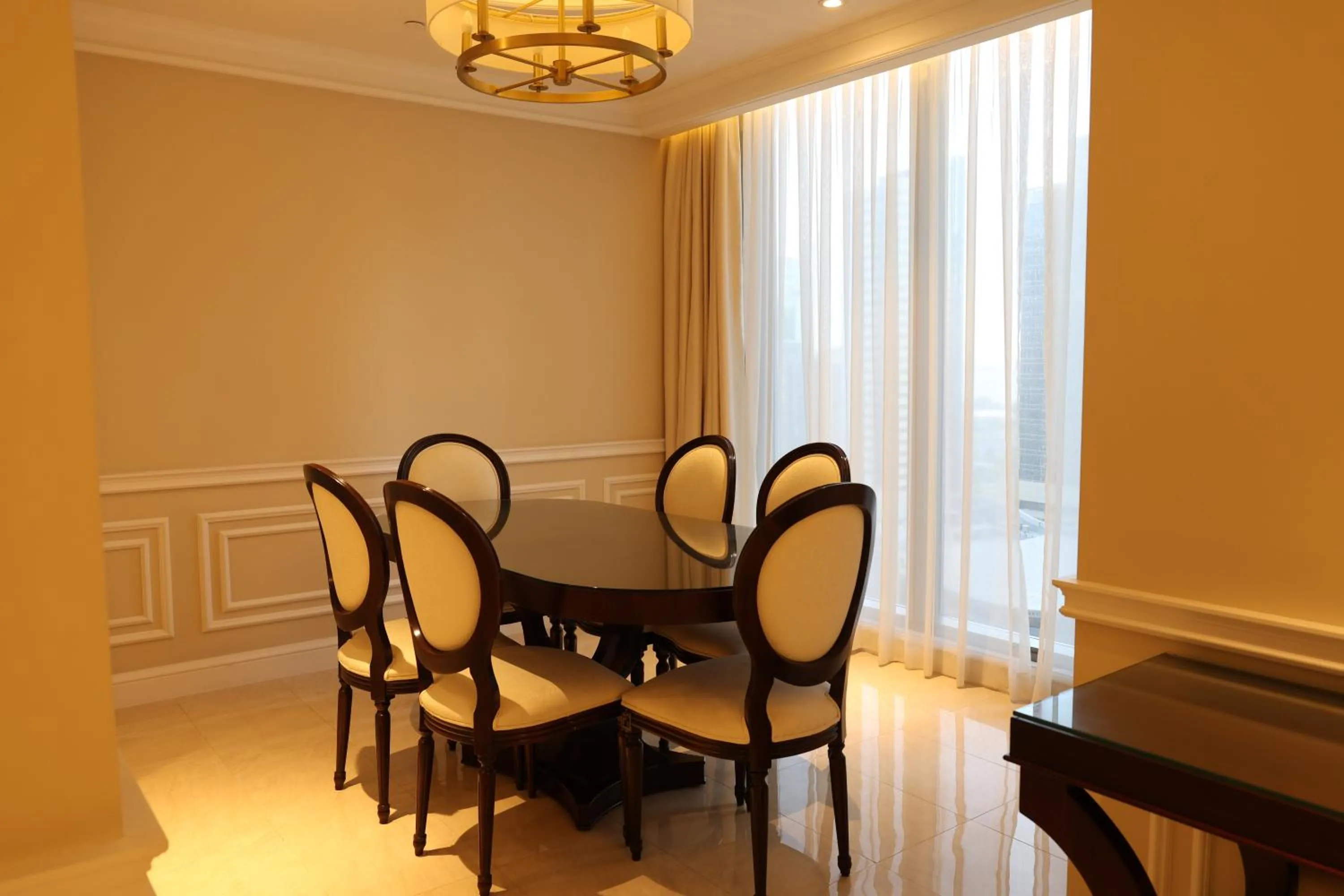Dining area in Westpac Hotel & Suites - Westbay Doha