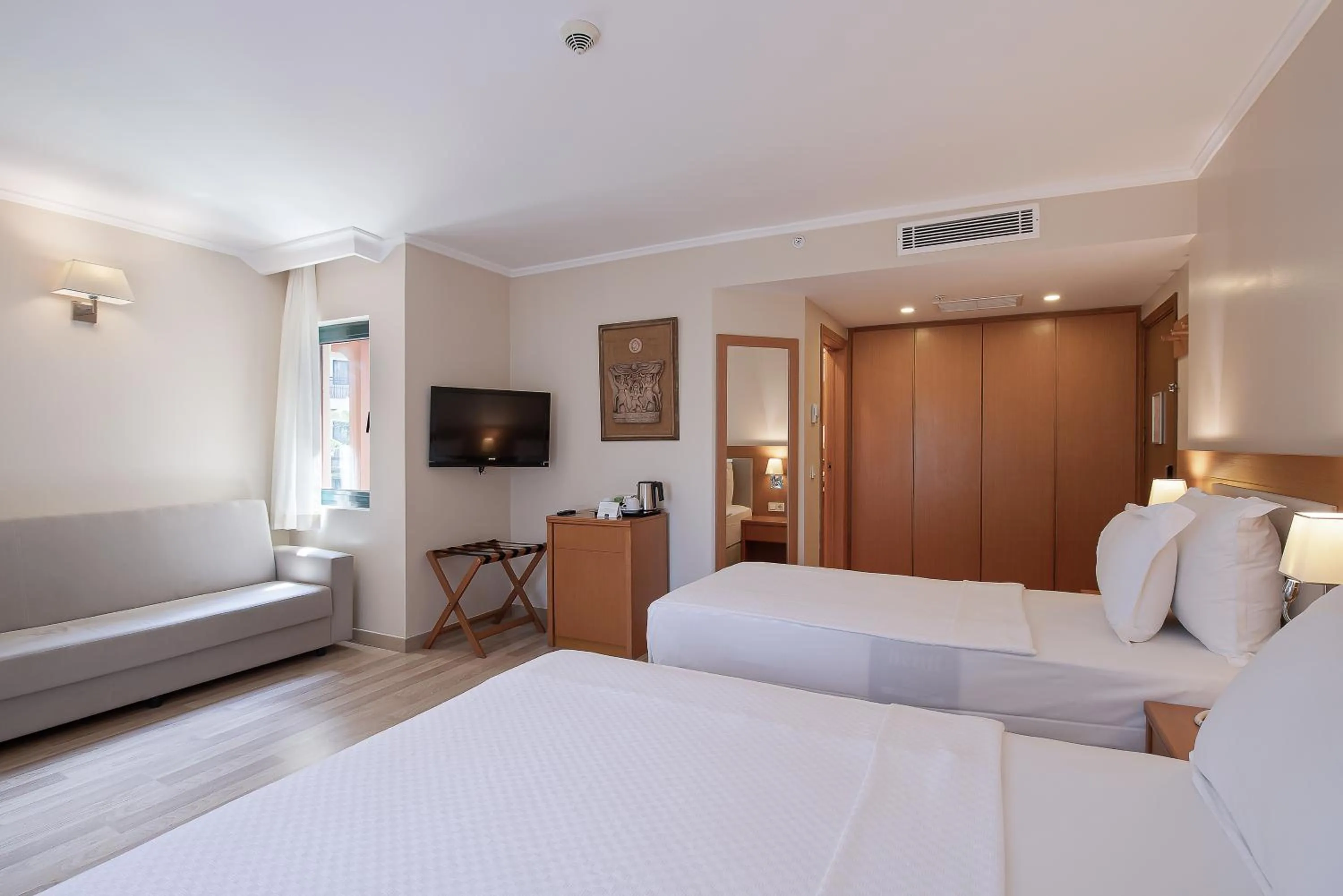 Bed in Miramare Queen Hotel - Ultra All Inclusive