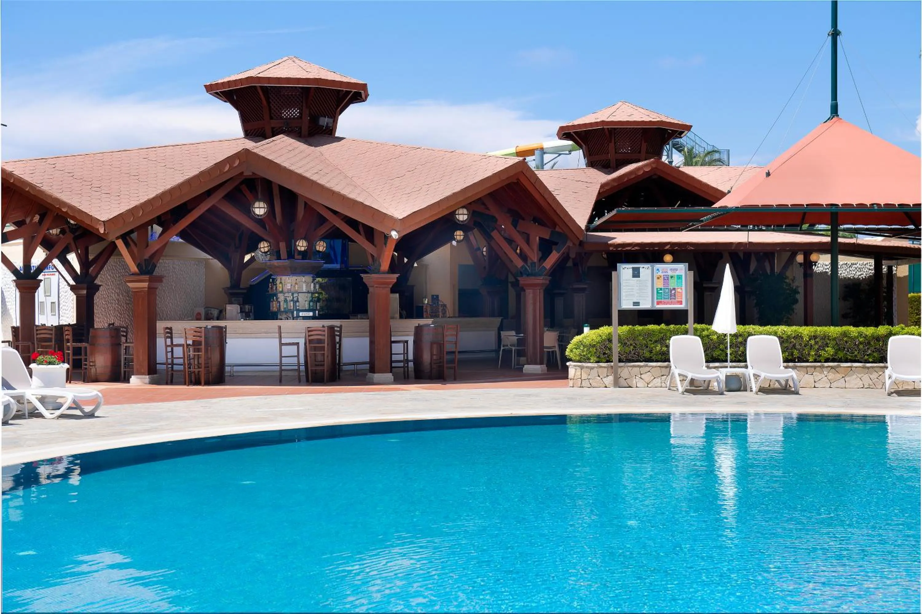 Day in Miramare Queen Hotel - Ultra All Inclusive