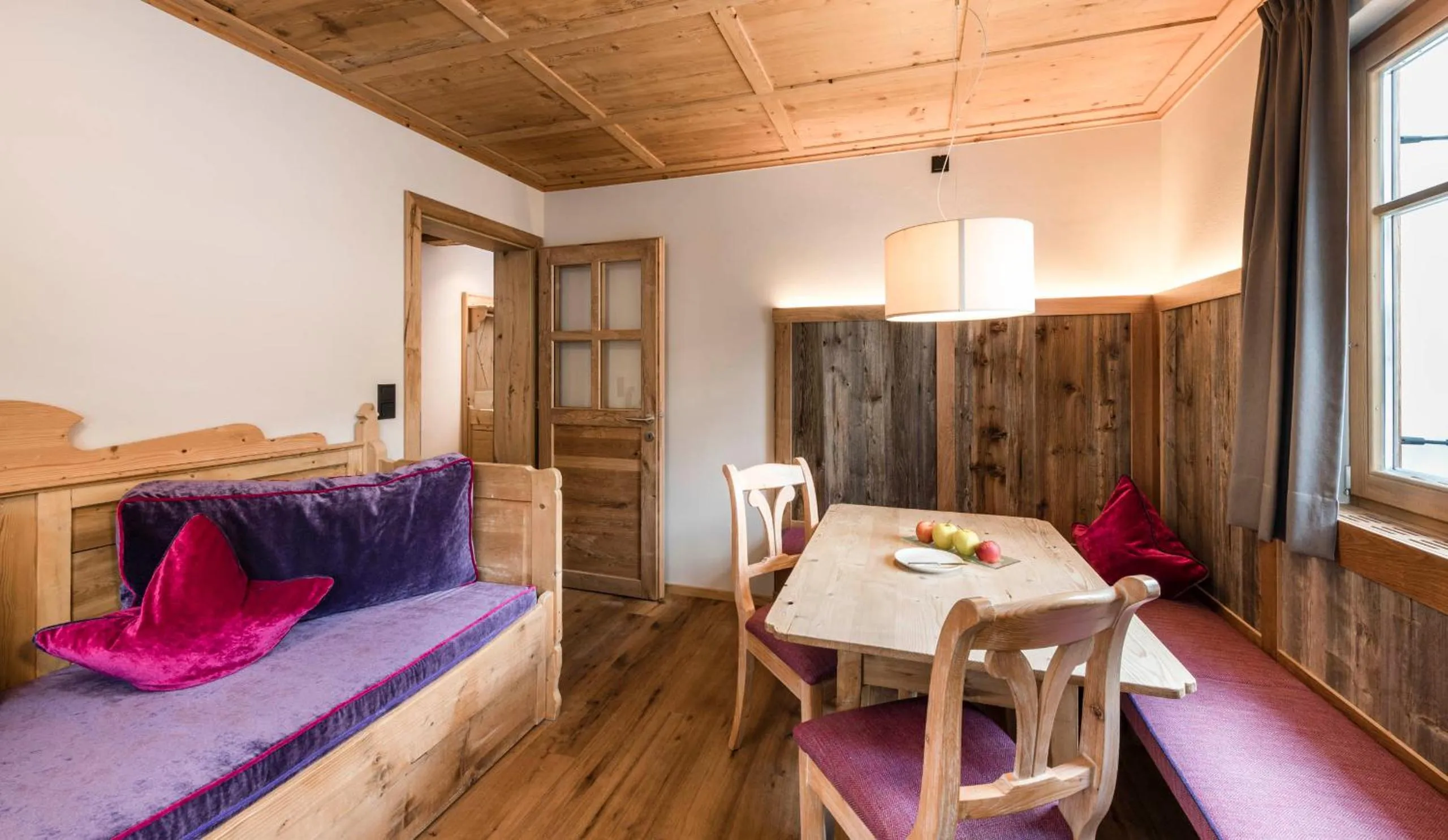 Living room, Bed in Mirabell Dolomites Hotel - Luxury Ayurveda & Spa