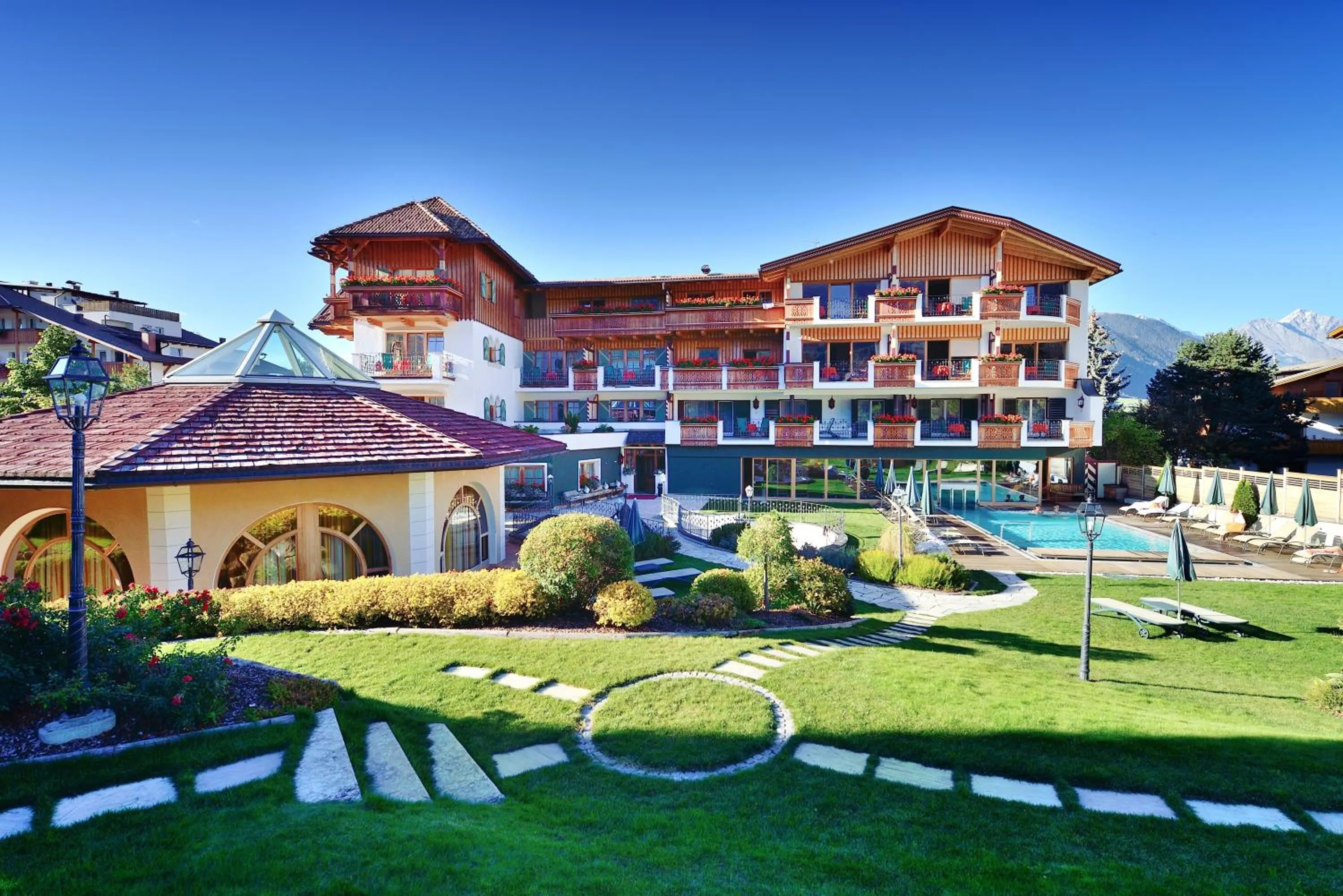 Mirabell Dolomites Hotel - Luxury Ayurveda & Spa
