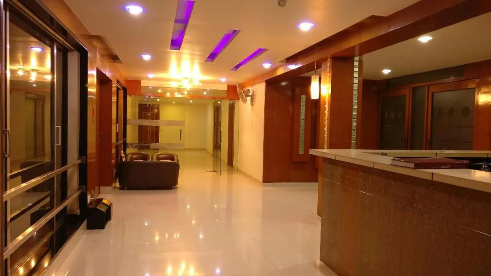 Lobby or reception in Hotel Easy Retreat