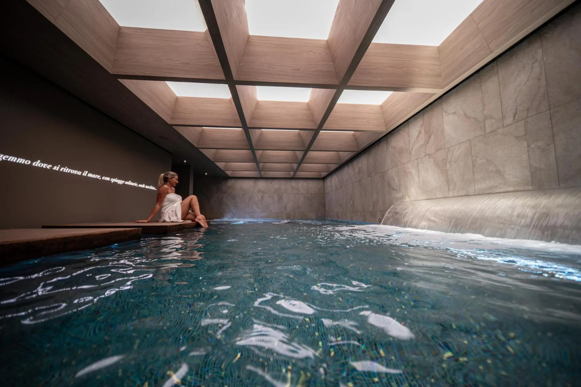 Swimming pool in Grand Hotel Duchi d'Aosta