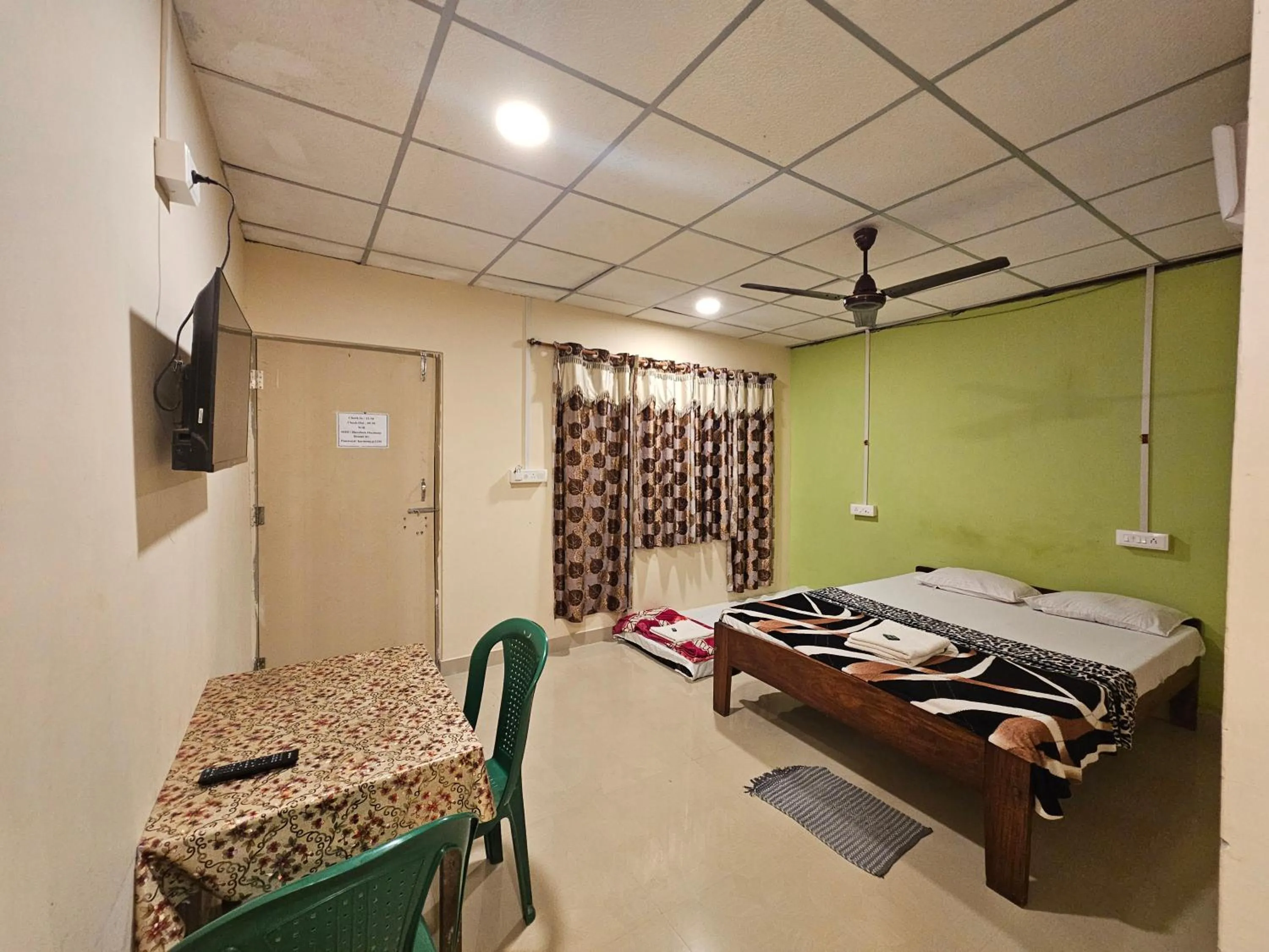 Bed in Havelock Harmony- Havelock Island