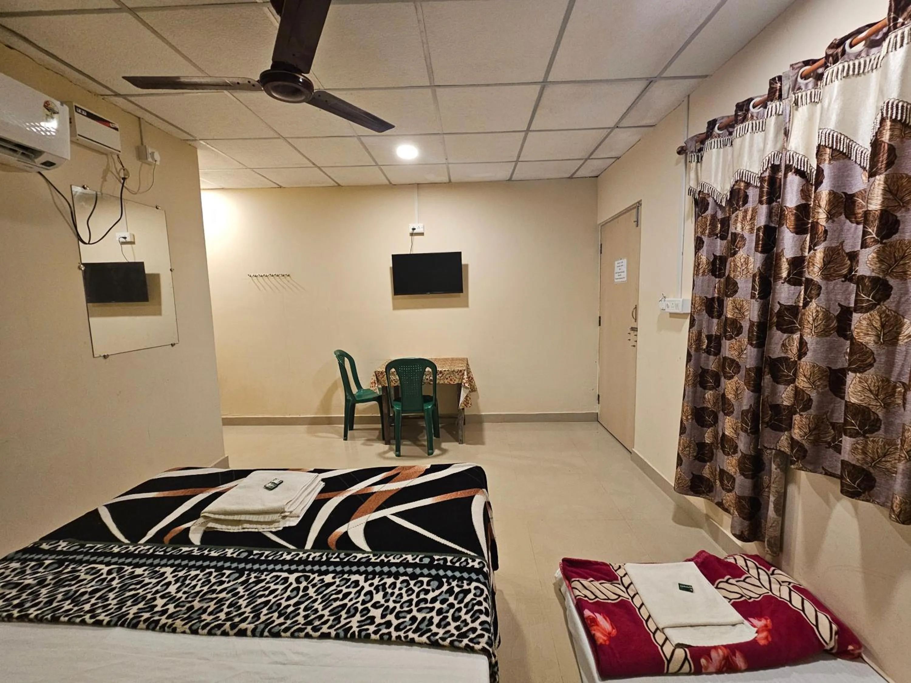 Bed in Havelock Harmony- Havelock Island