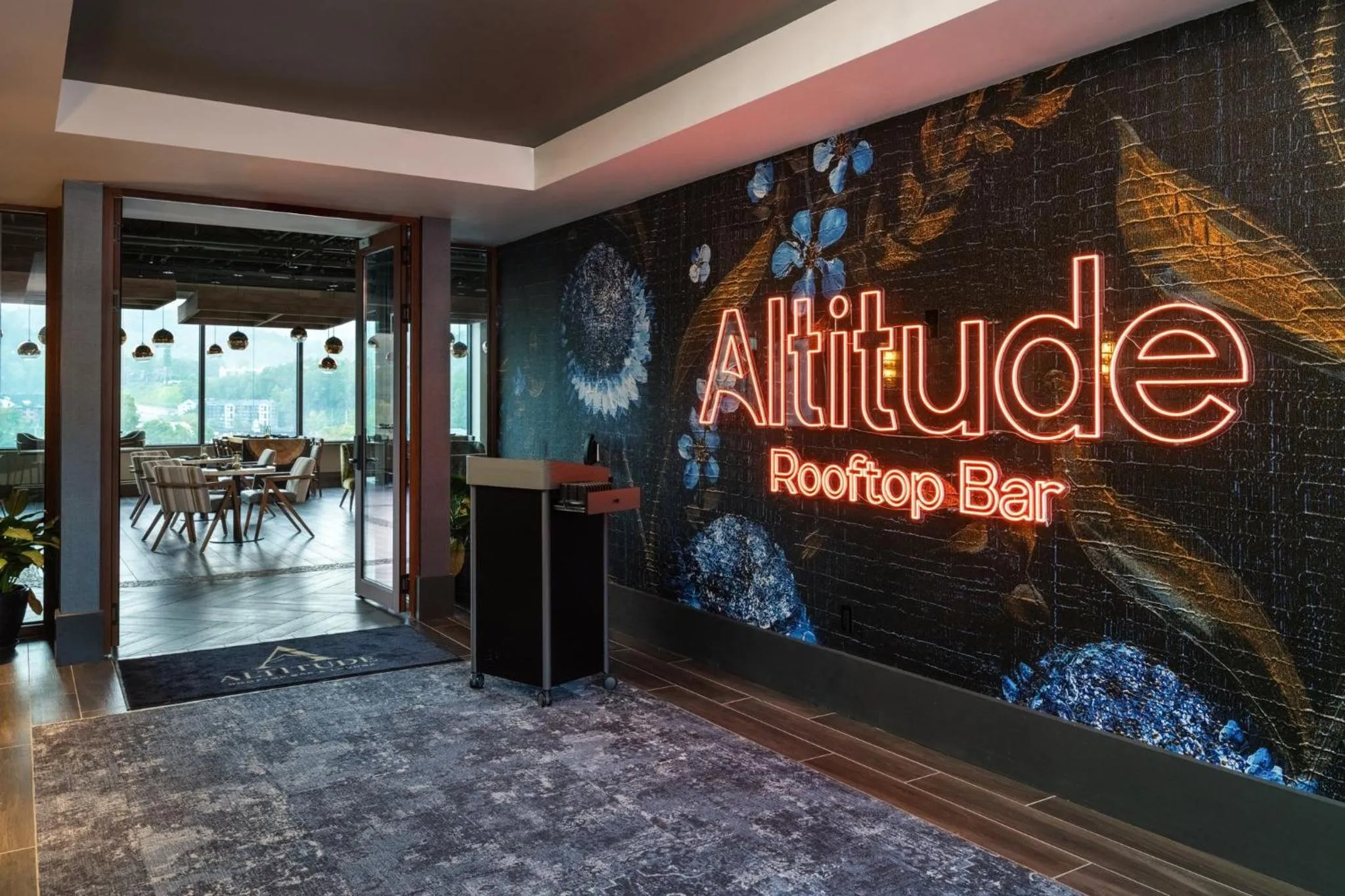 Restaurant/places to eat in Hotel Indigo Gatlinburg Downtown by IHG