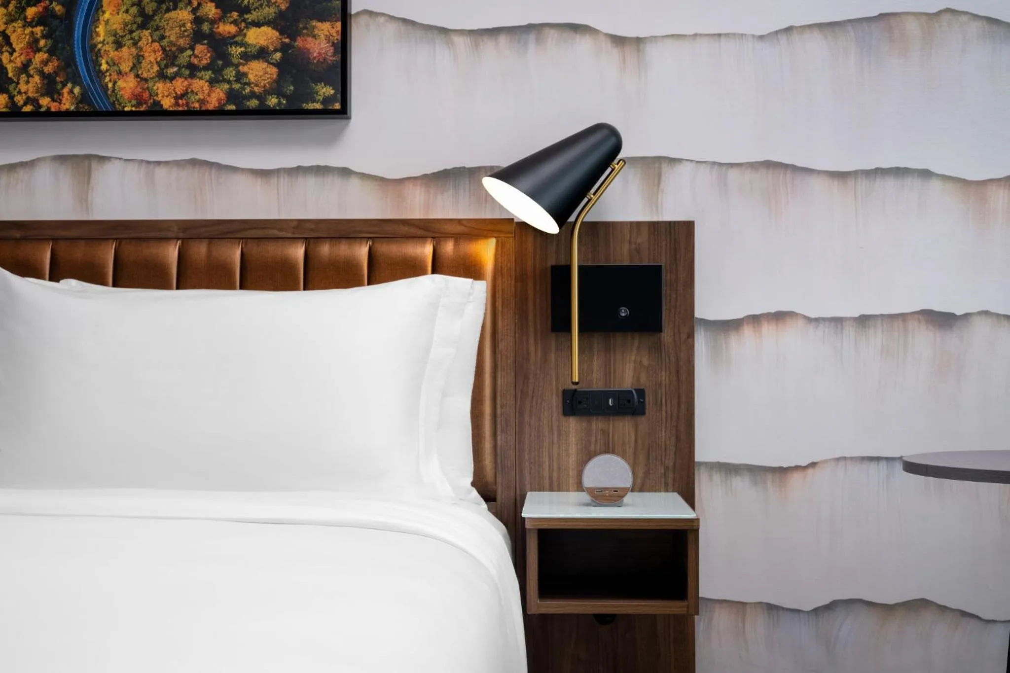 Photo of the whole room, Bed in Hotel Indigo Gatlinburg Downtown by IHG