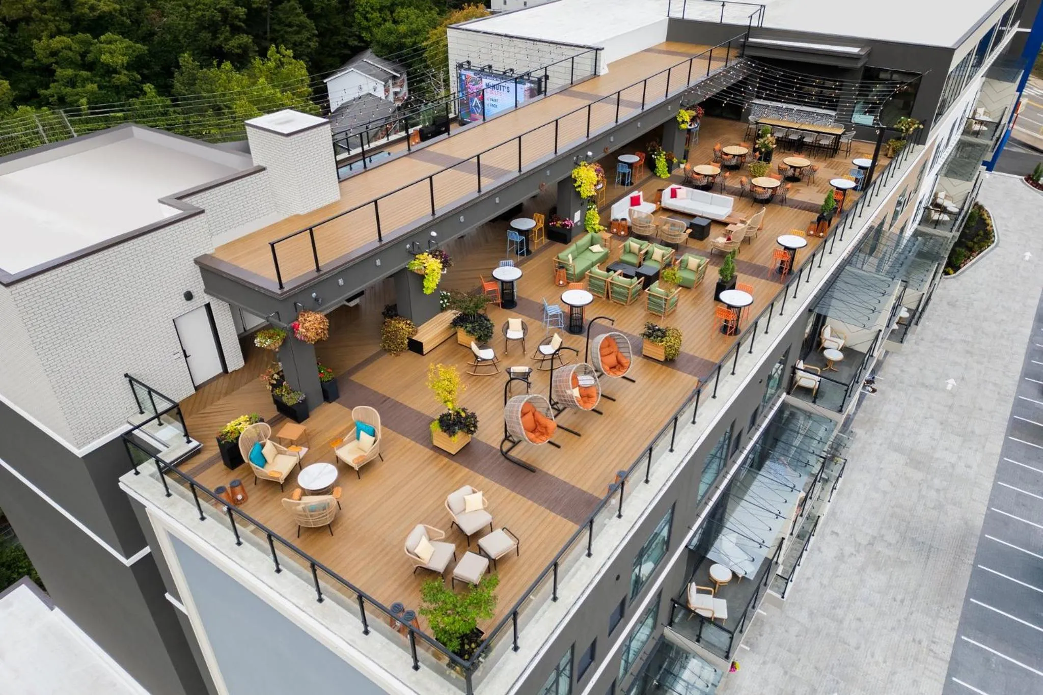 Lobby or reception in Hotel Indigo Gatlinburg Downtown by IHG