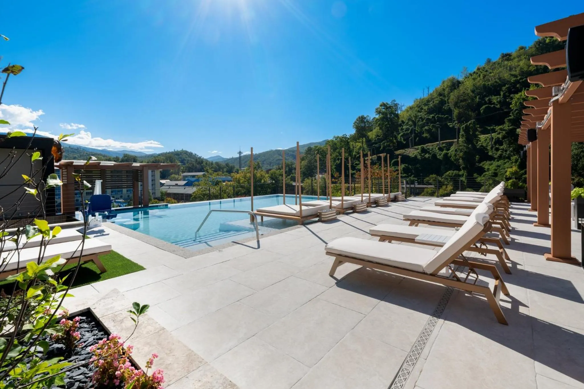 Swimming pool in Hotel Indigo Gatlinburg Downtown by IHG