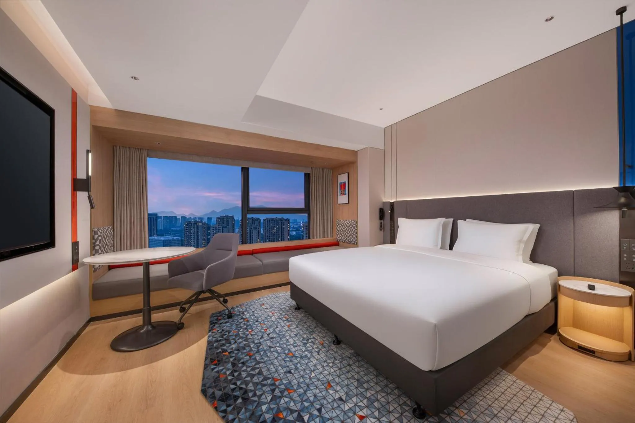 Photo of the whole room, Bed in Holiday Inn Express Rizhao Oriental Colorful City